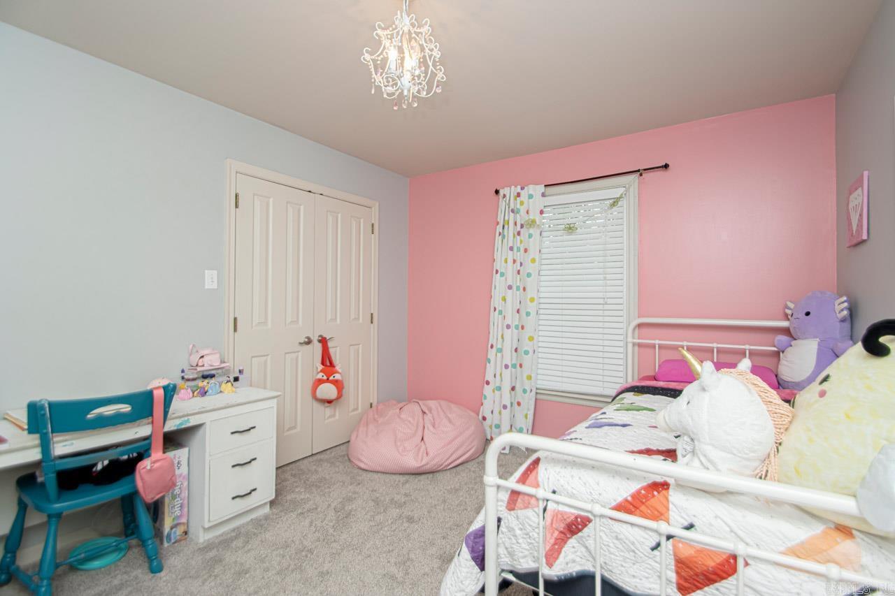 WINDSOR VALLEY ADDN - Residential