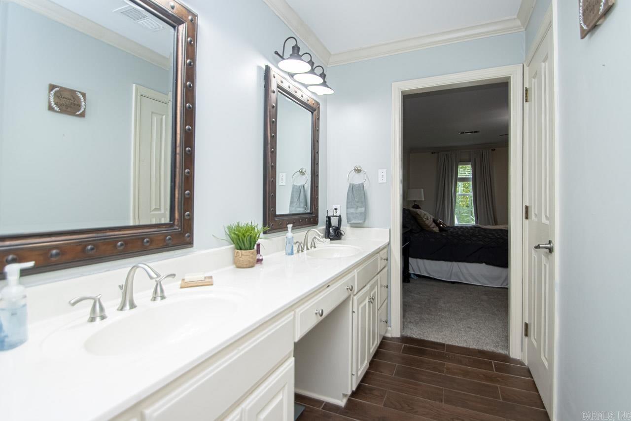 WINDSOR VALLEY ADDN - Residential