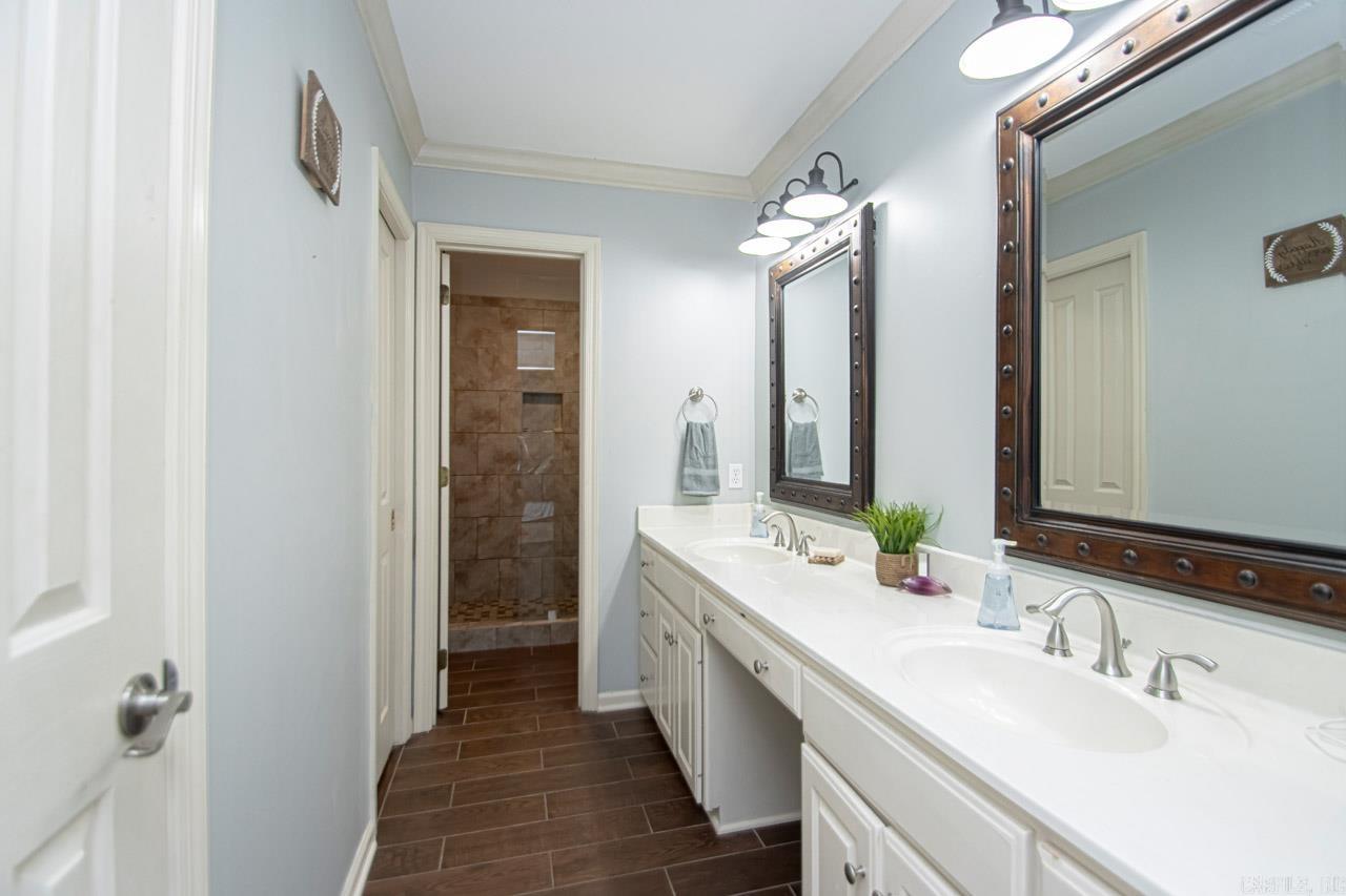 WINDSOR VALLEY ADDN - Residential