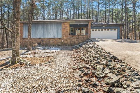 Photo of 25 Alba Place Pl, Hot Springs Village, AR 71909 (MLS # 26009708)