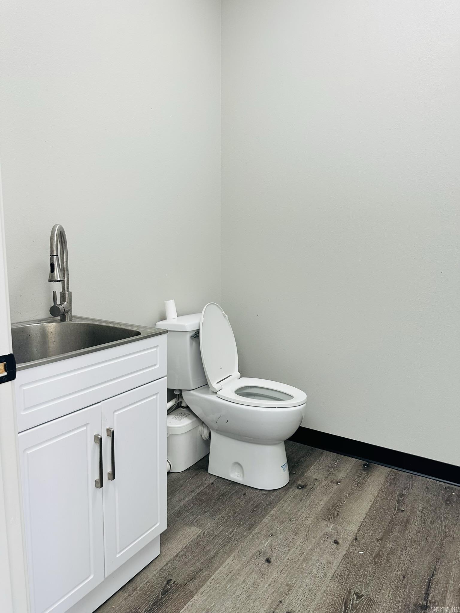 Metes & Bounds - Commercial Sale