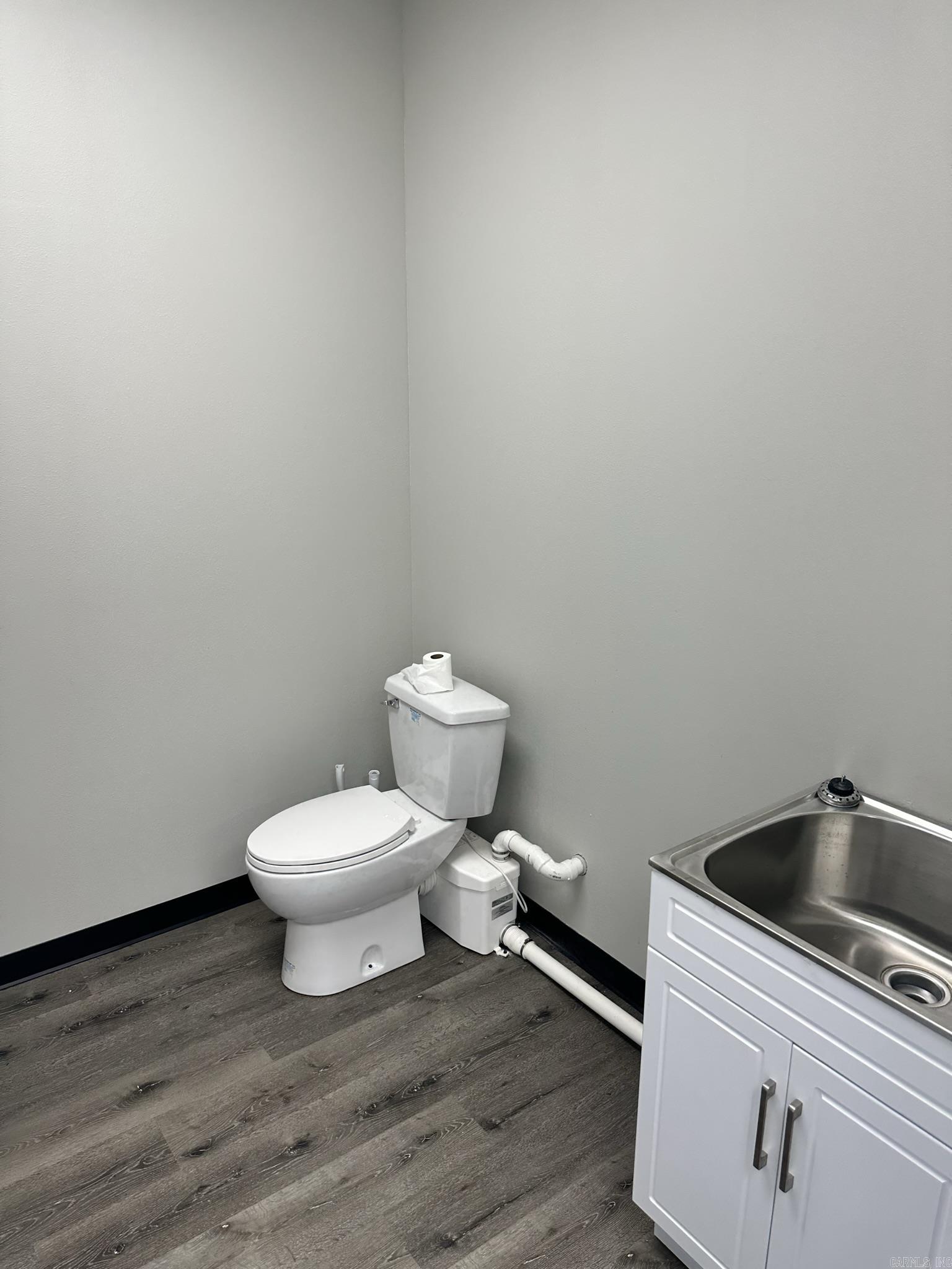 Metes & Bounds - Commercial Sale