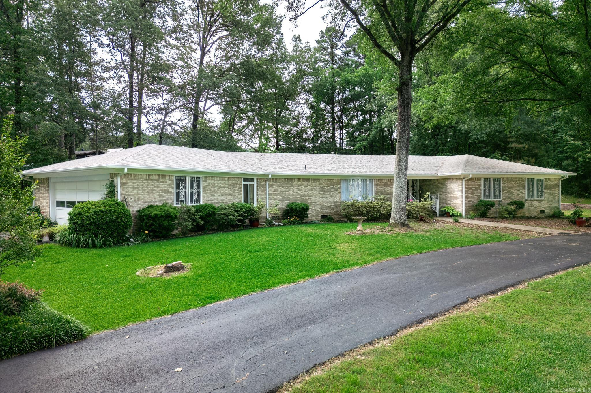 CEDAR BROOK ADDN - Residential