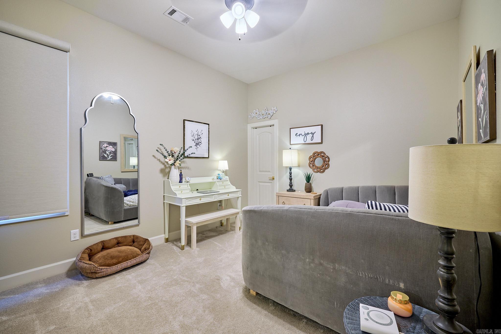 ARLINGTON PARK - Residential