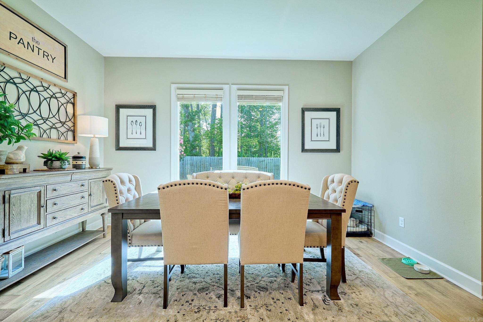 ARLINGTON PARK - Residential