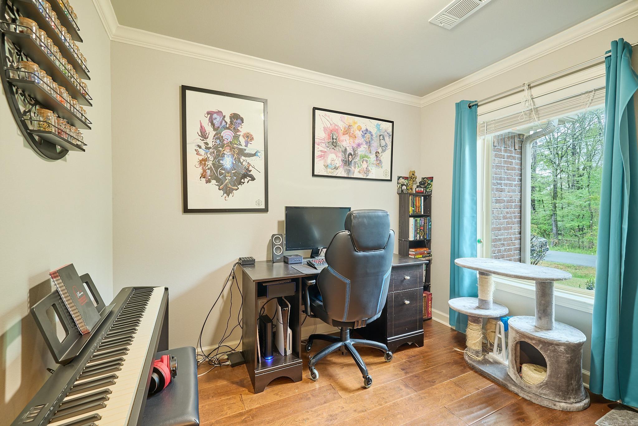 HICKORY HILL - Residential