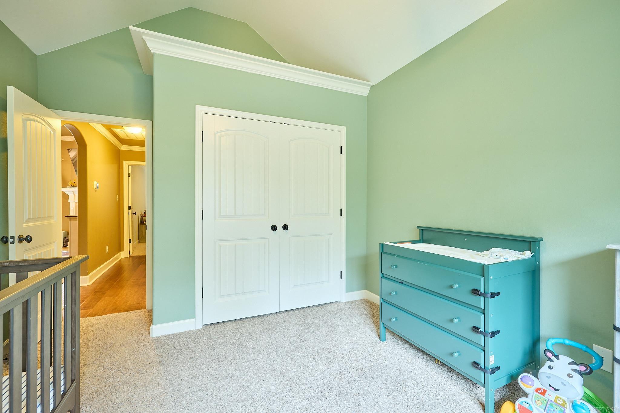 HICKORY HILL - Residential