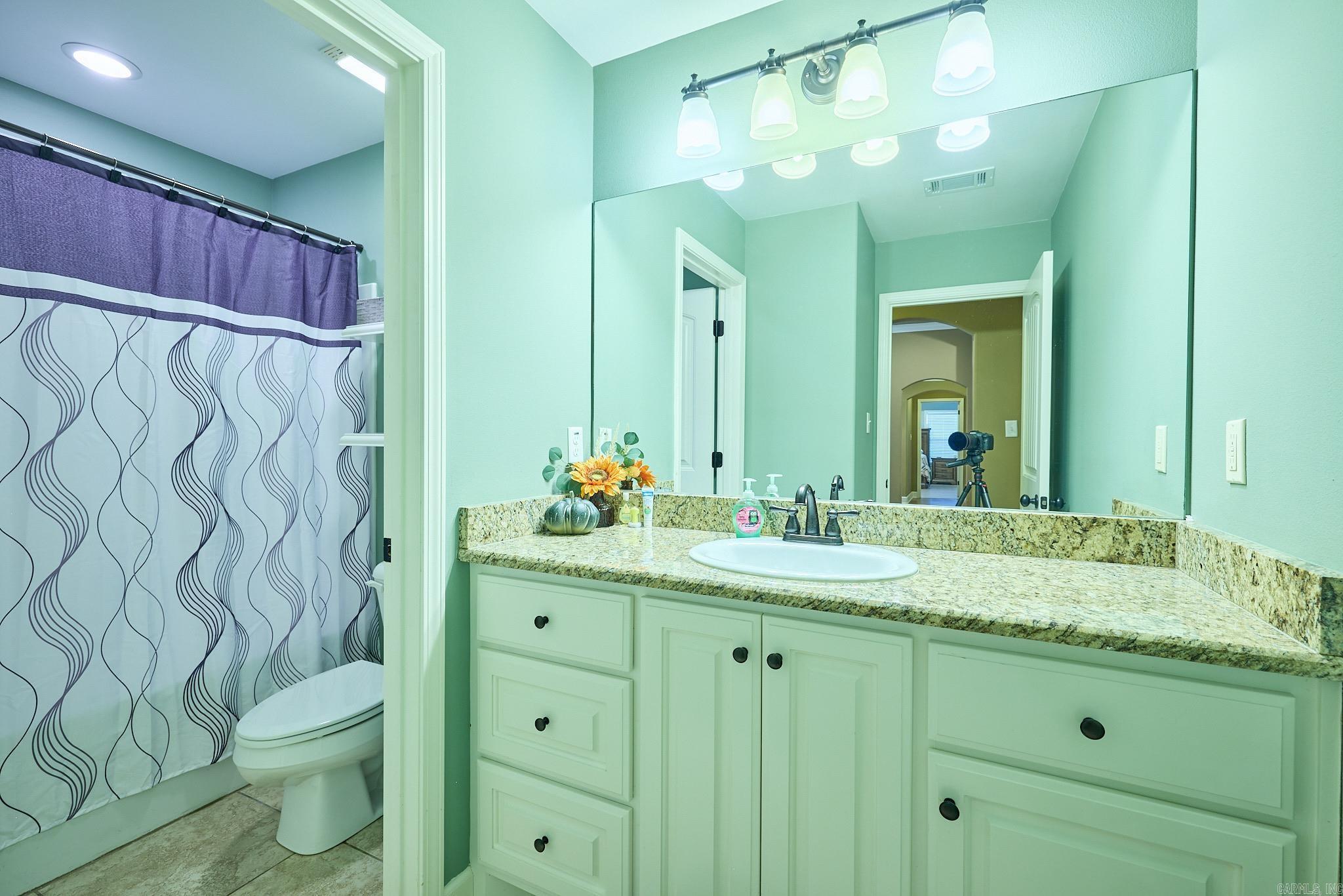 HICKORY HILL - Residential