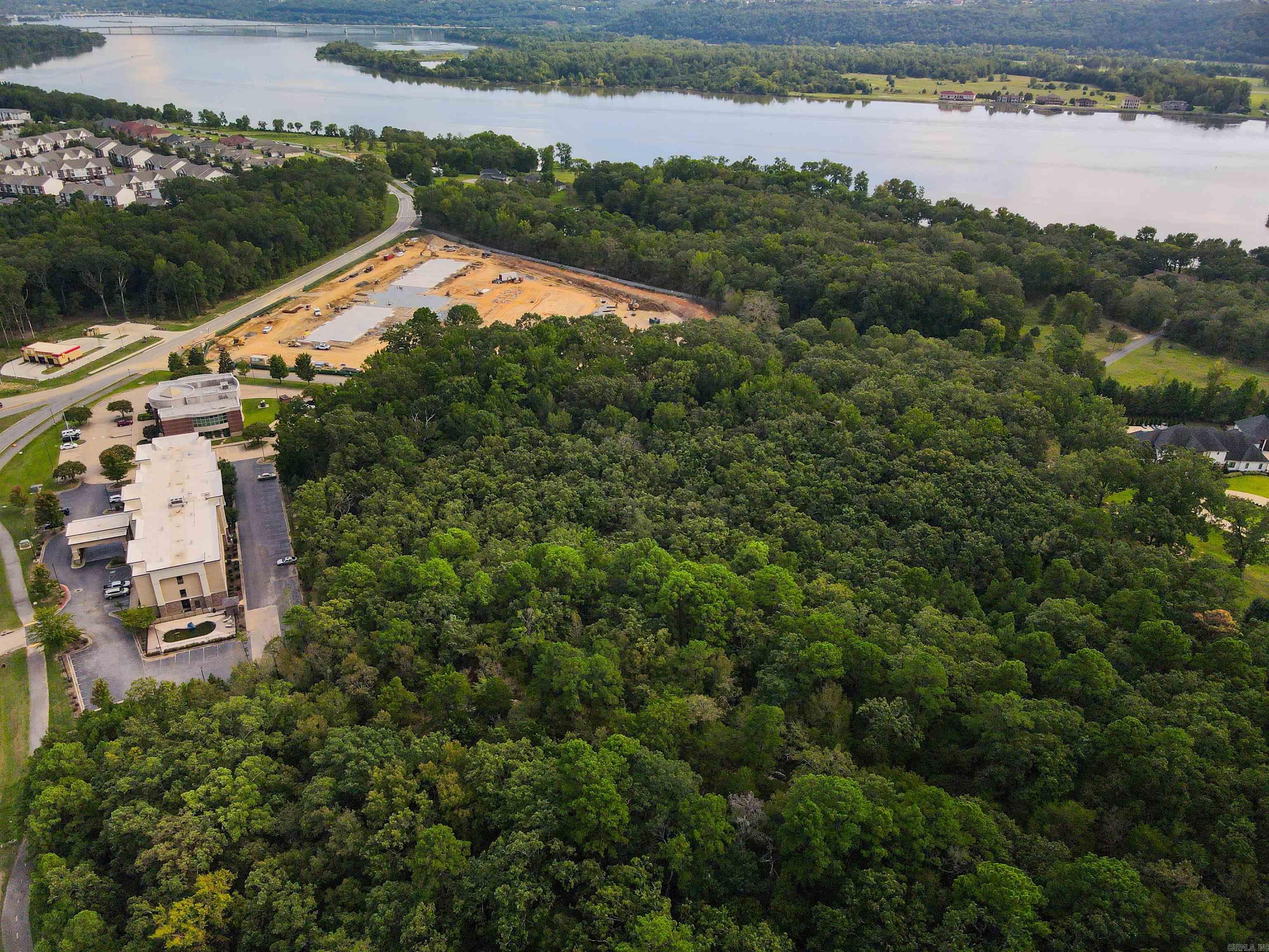 2N-13-10 - Commercial Sale