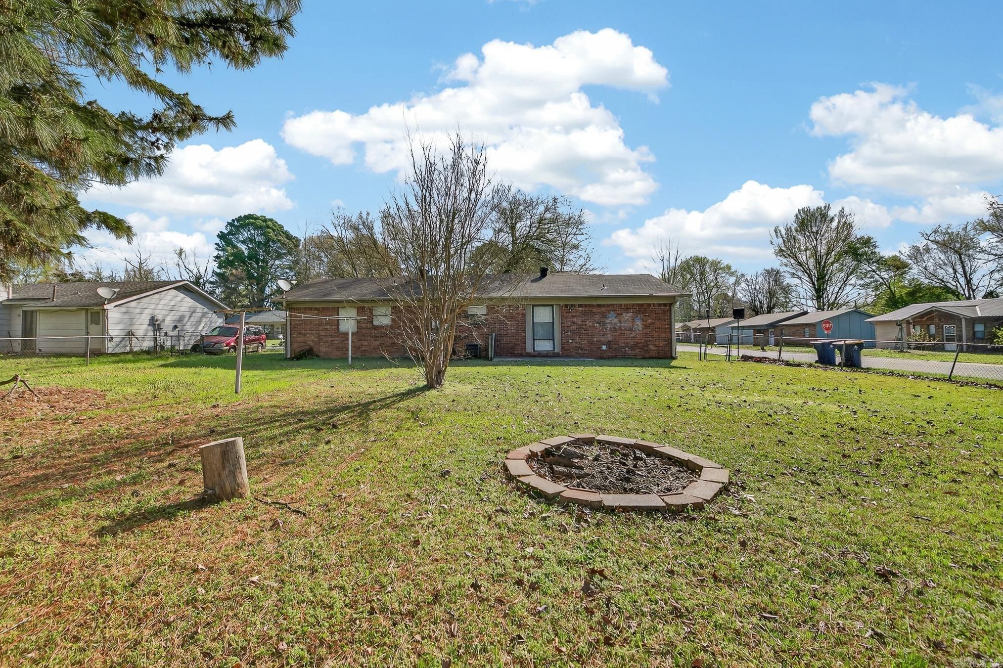 MEADOWLARK - Residential