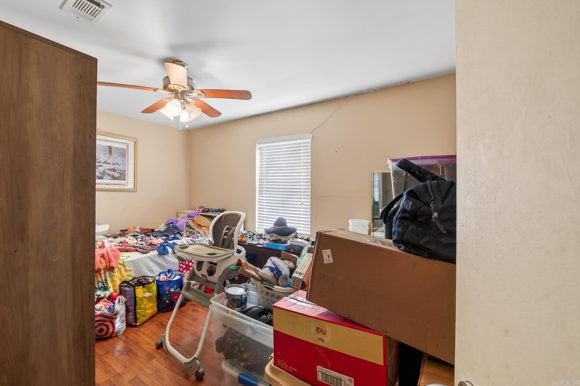 MEADOWLARK - Residential