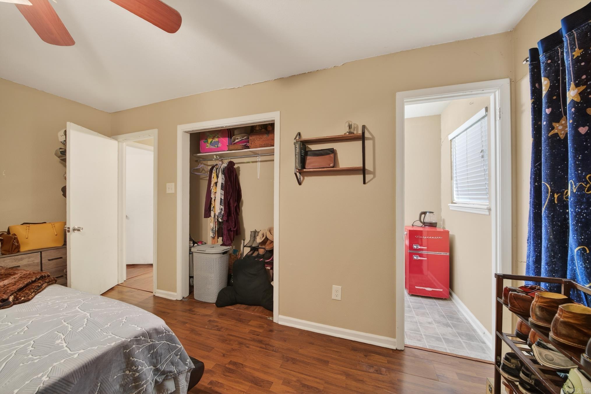 MEADOWLARK - Residential