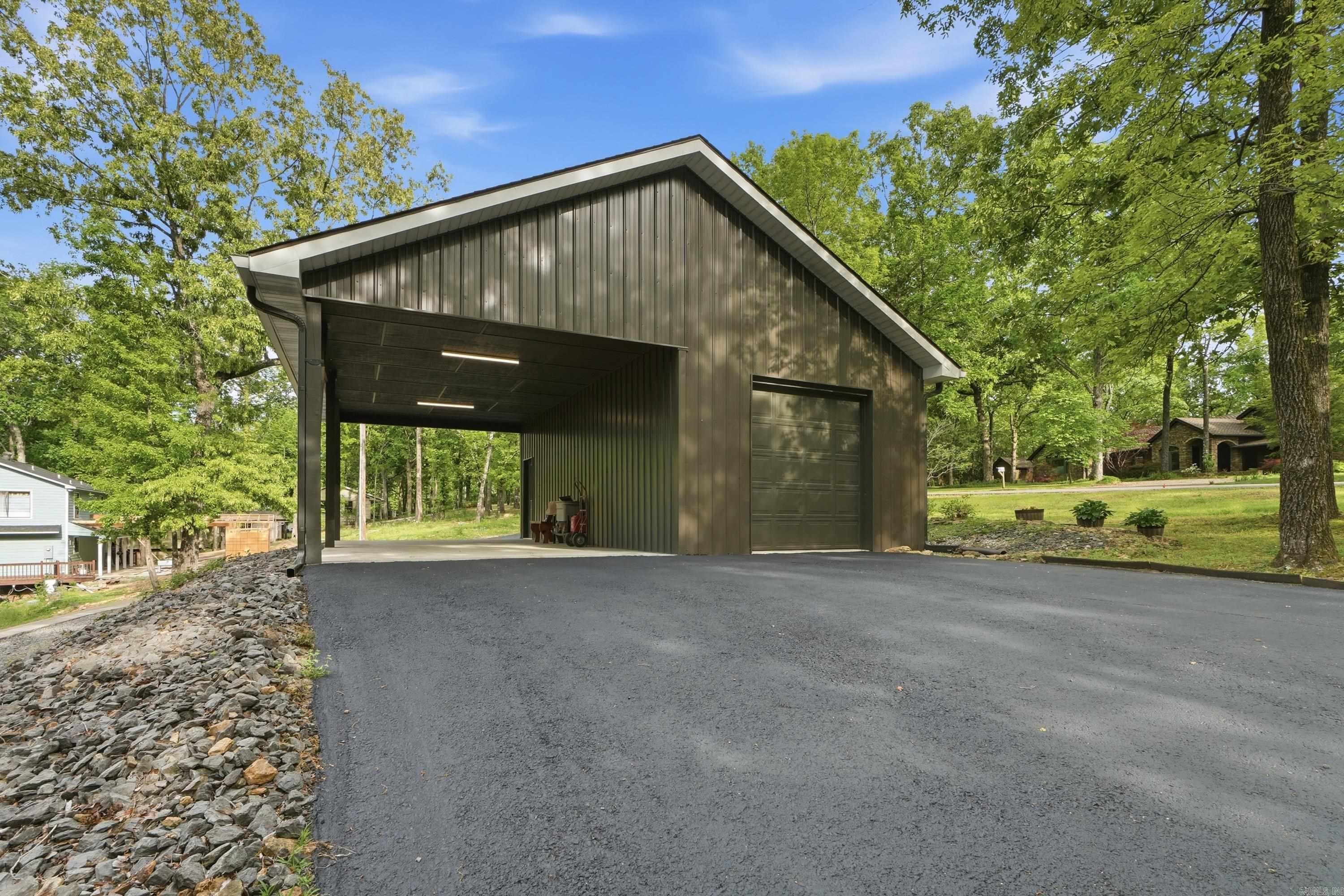 SYLVAN SHORES - LAKE - Residential