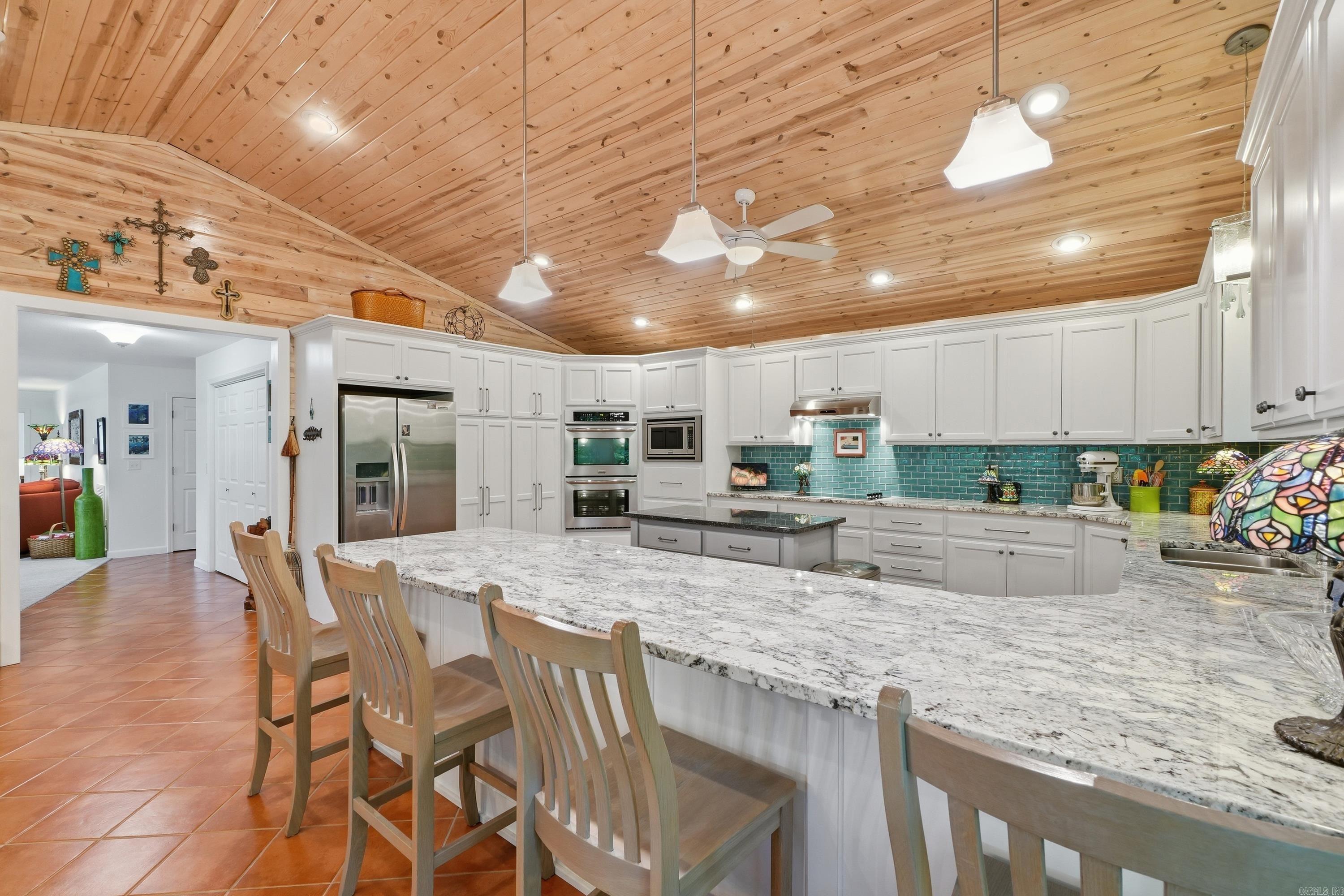 SYLVAN SHORES - LAKE - Residential