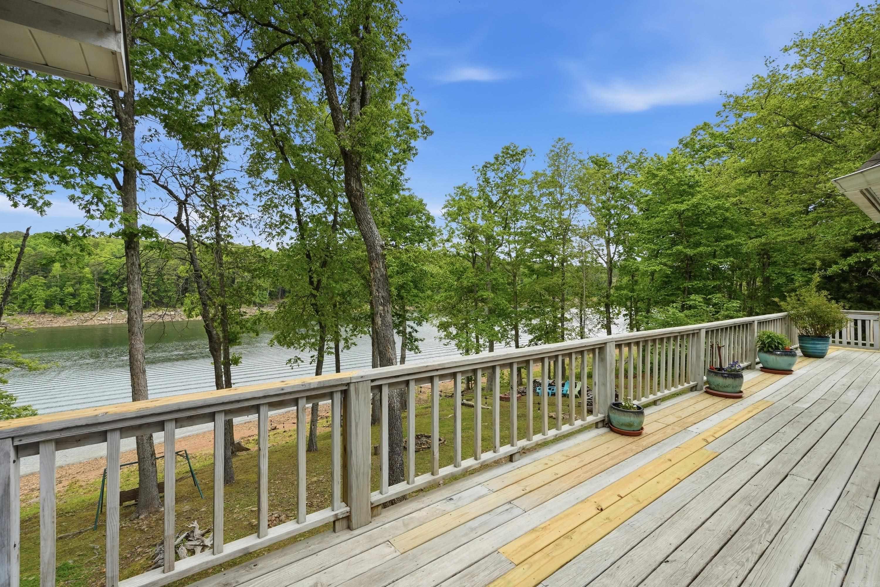 SYLVAN SHORES - LAKE - Residential