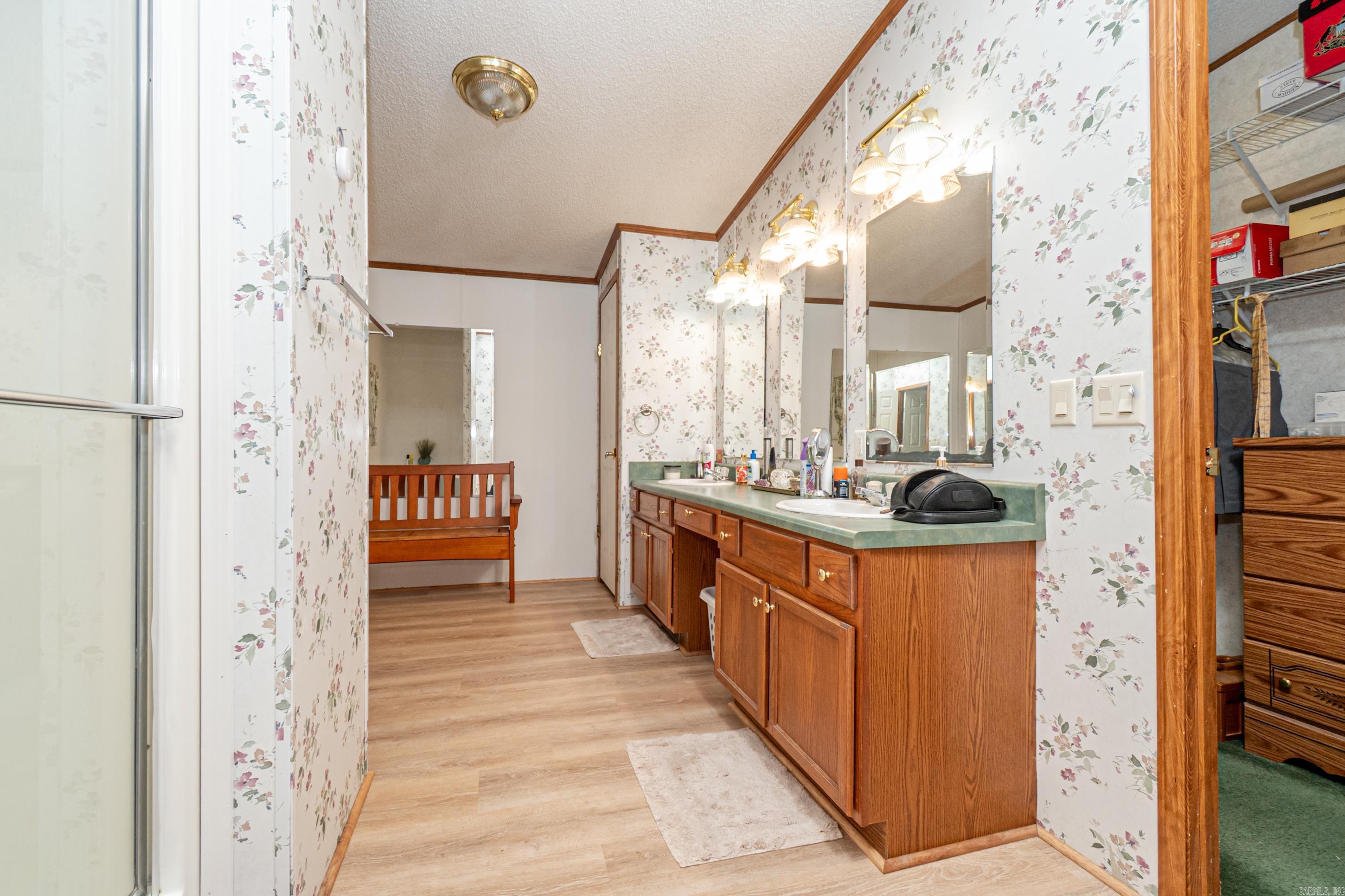 BRADLEY - Residential