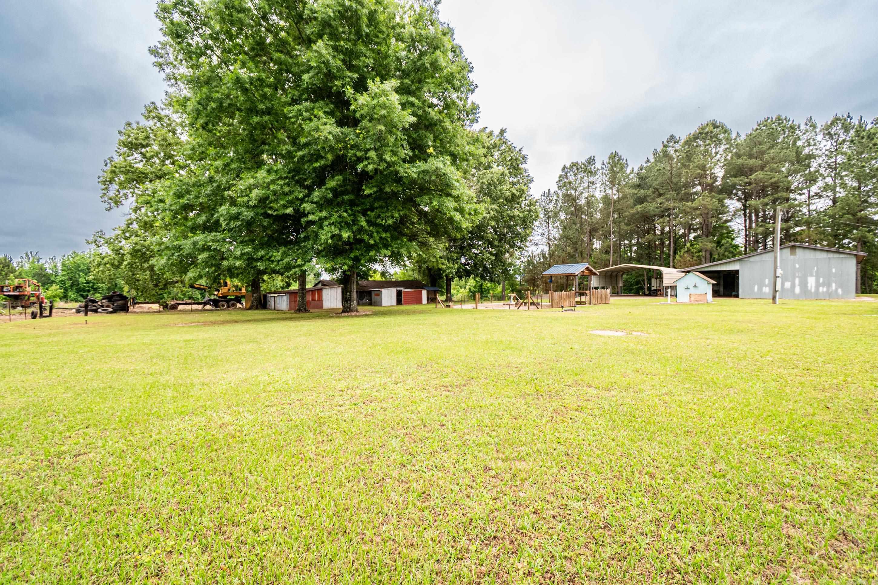 BRADLEY - Residential