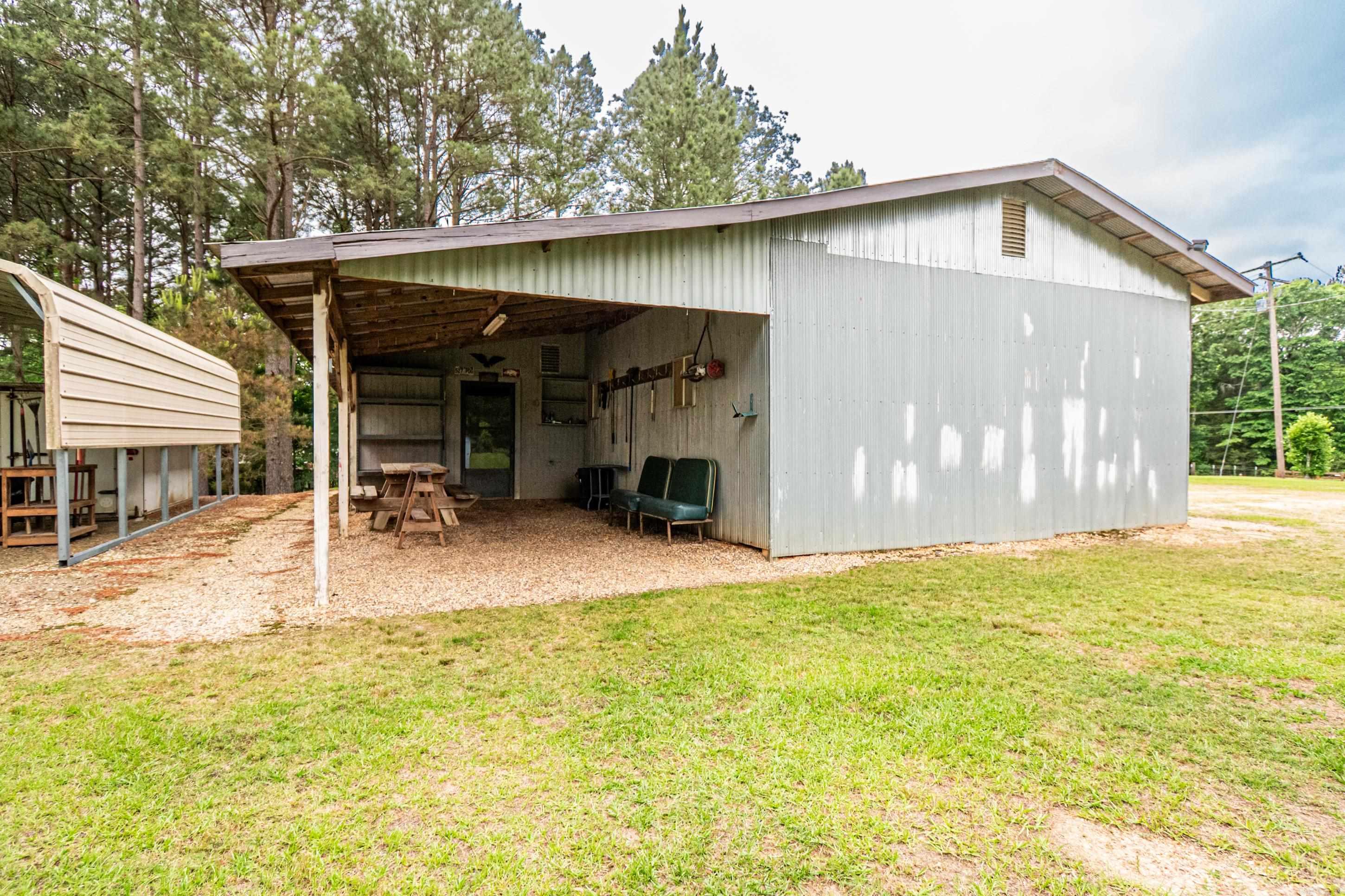 BRADLEY - Residential
