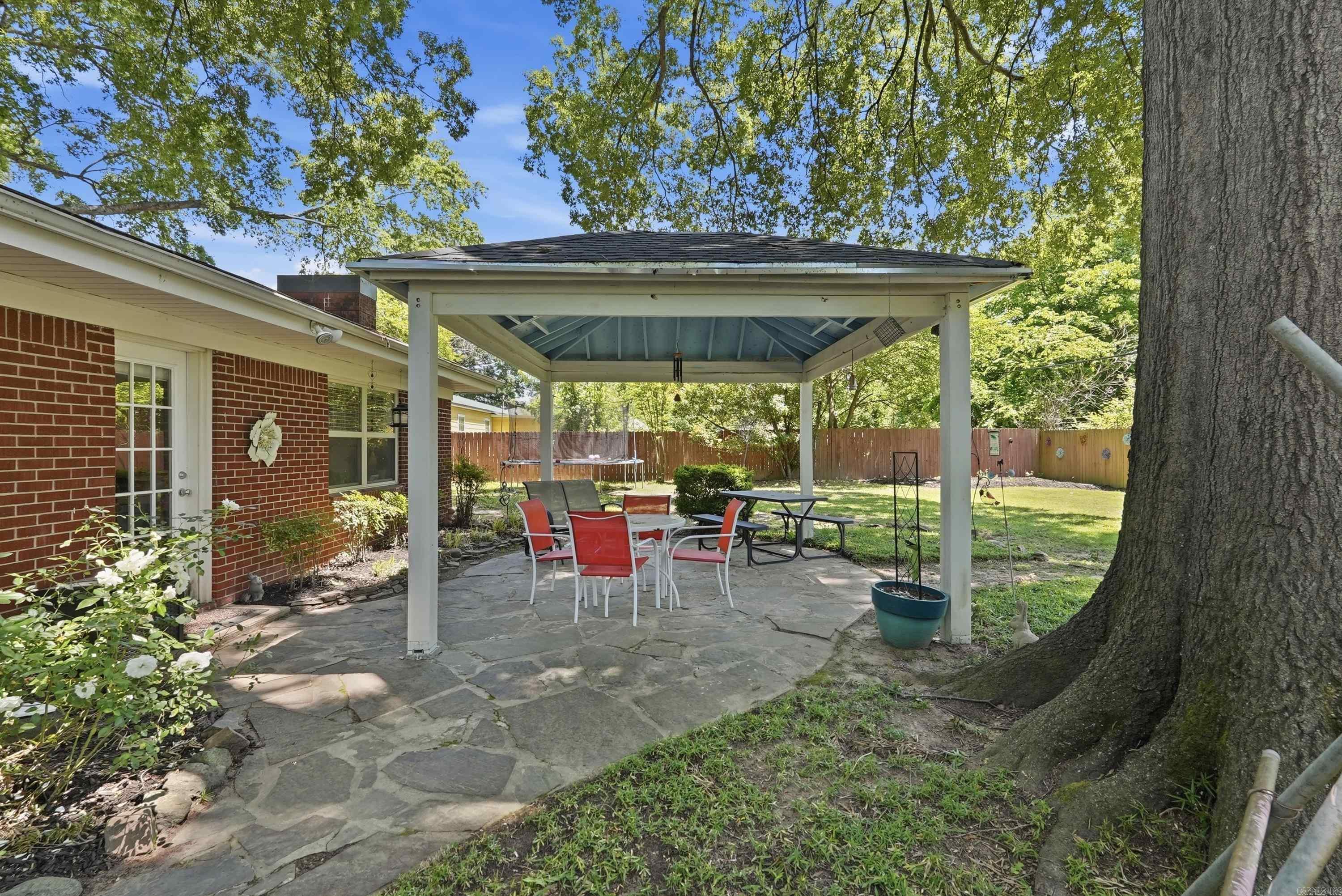 C C BOENS - Residential