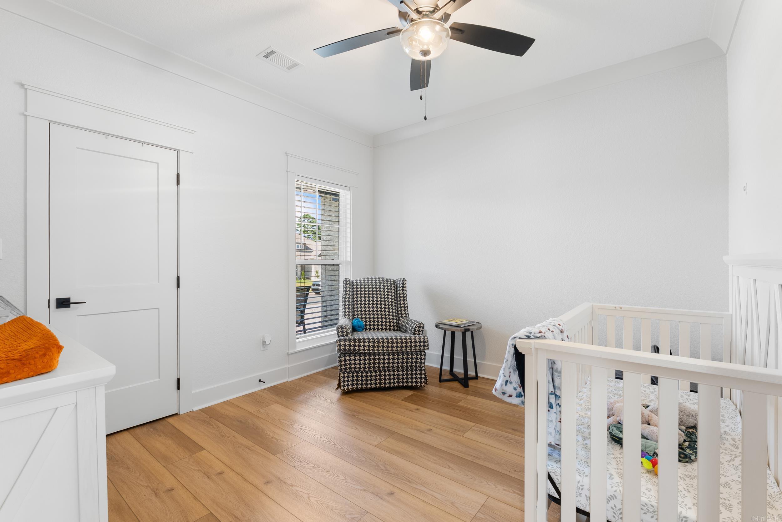 IVY PLACE - Residential