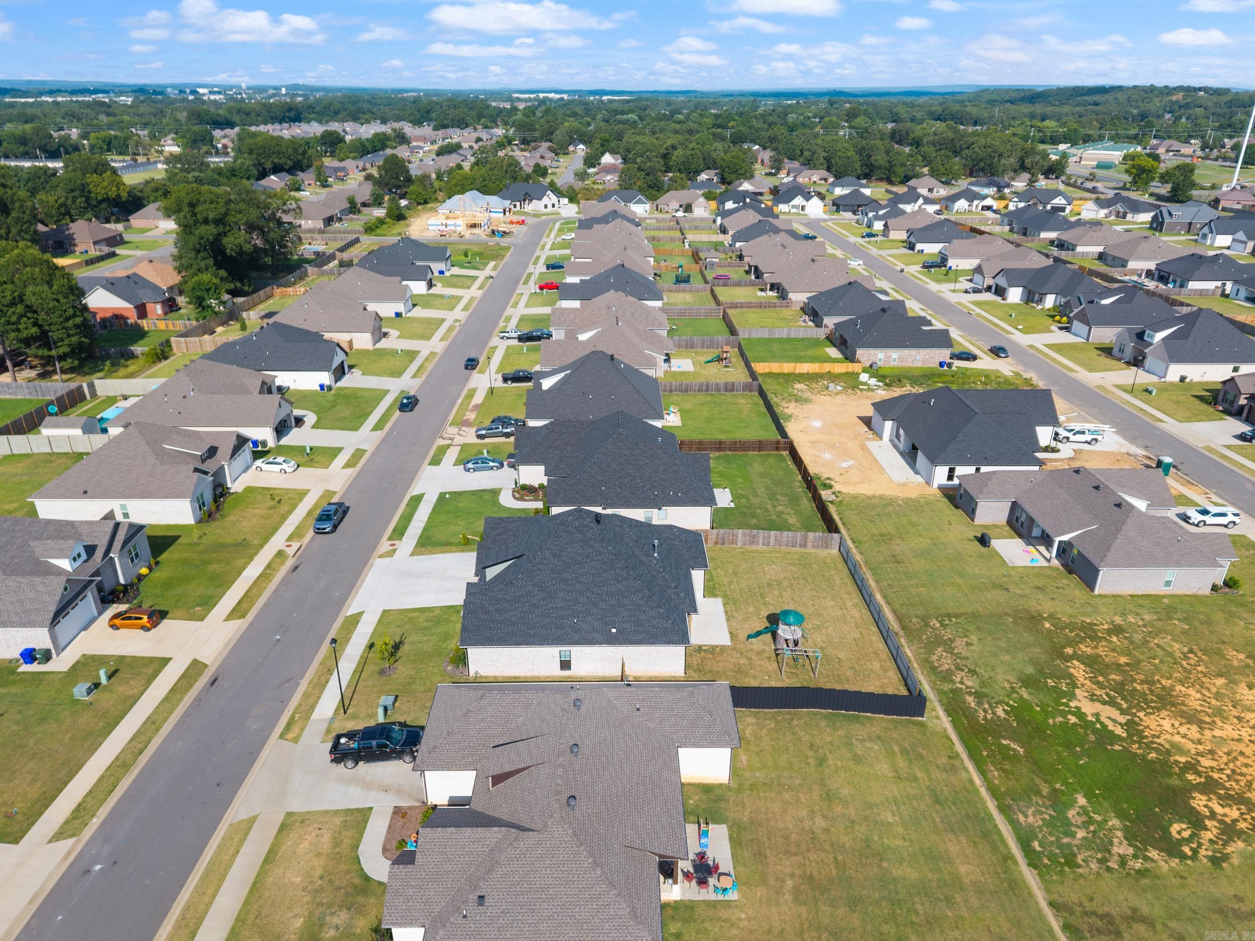 IVY PLACE - Residential