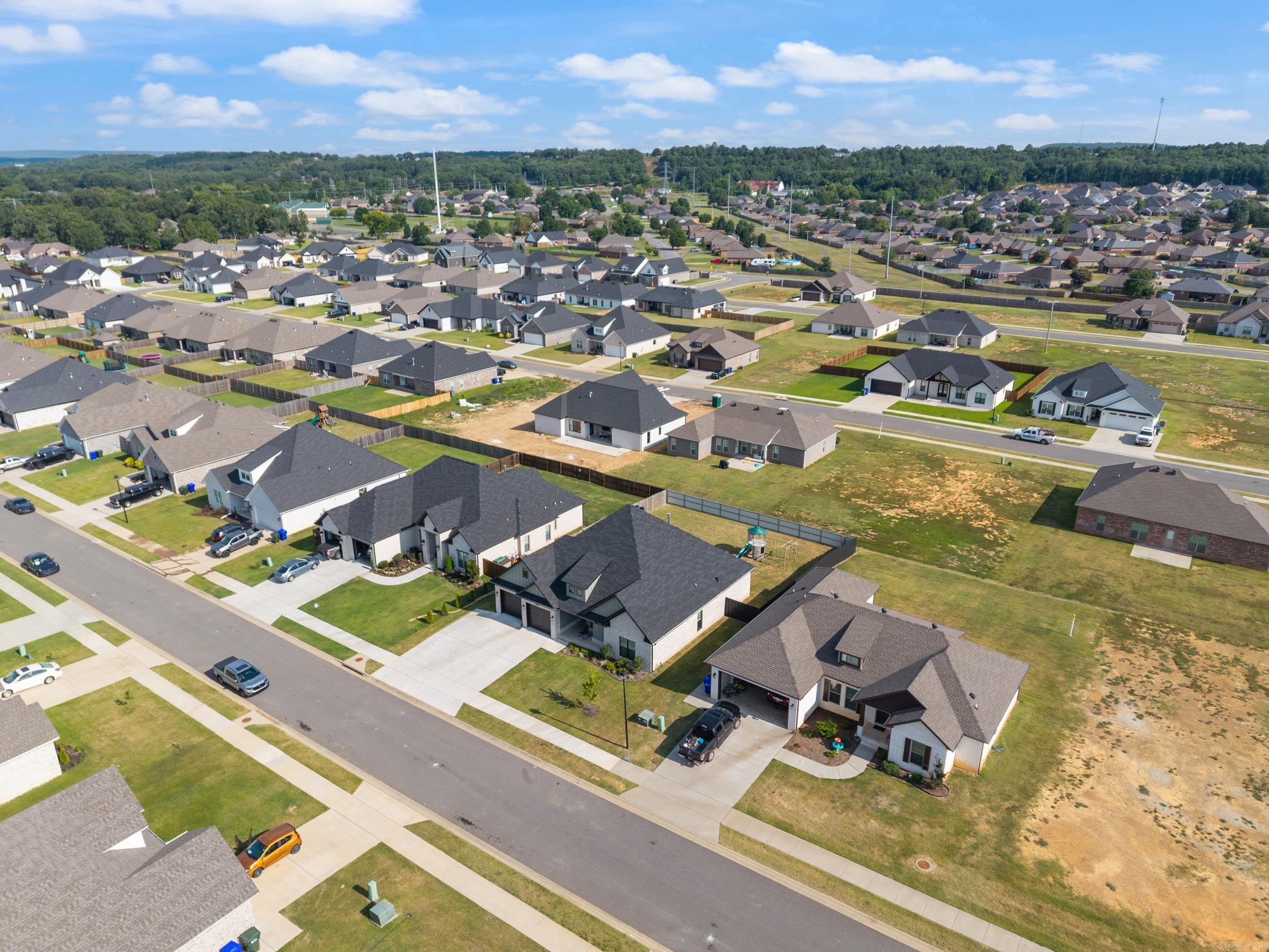 IVY PLACE - Residential