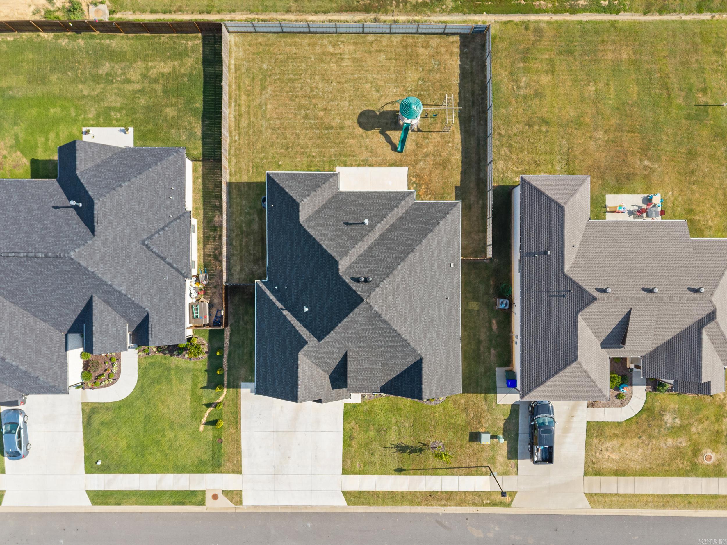 IVY PLACE - Residential