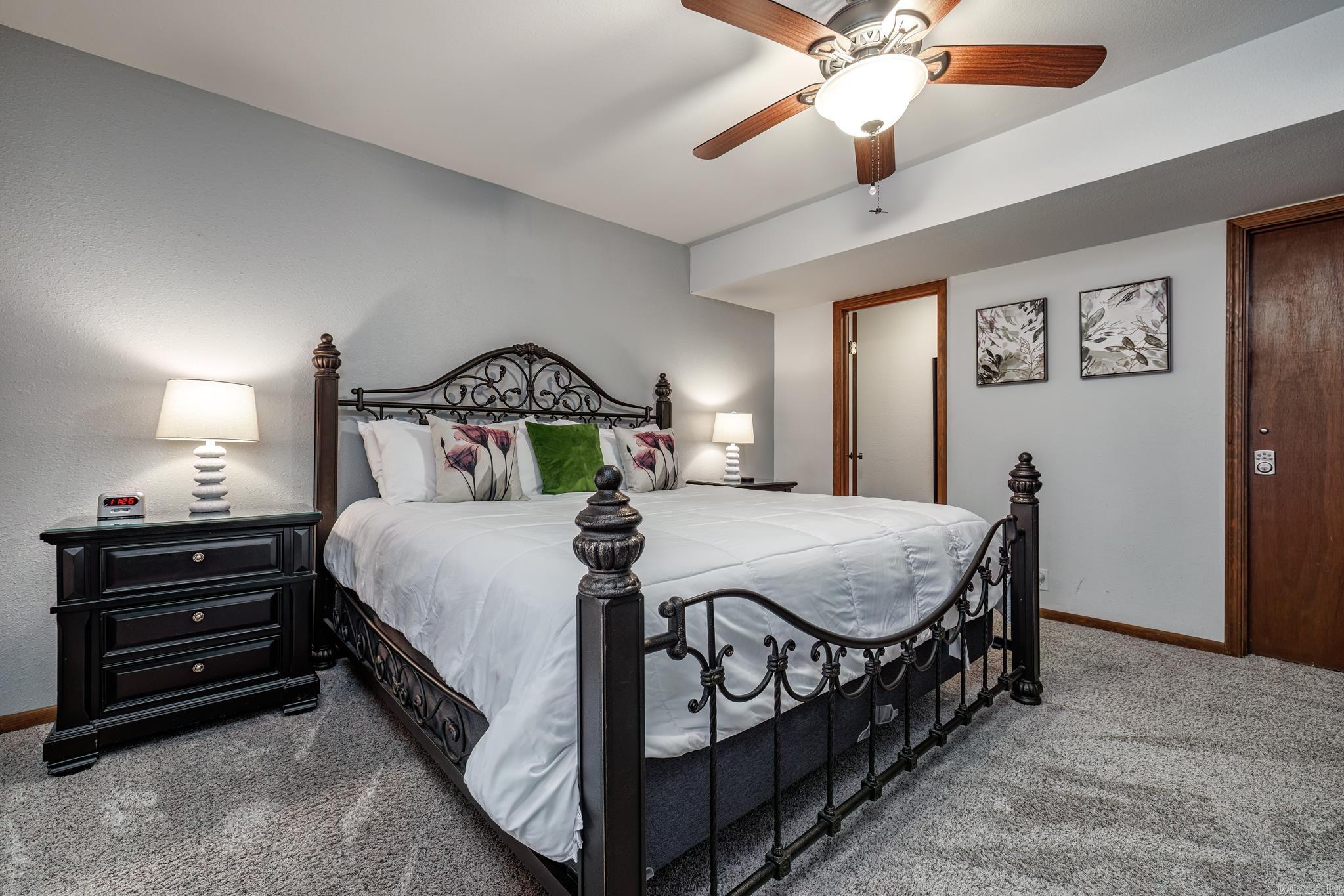 Coronado Courts - Residential