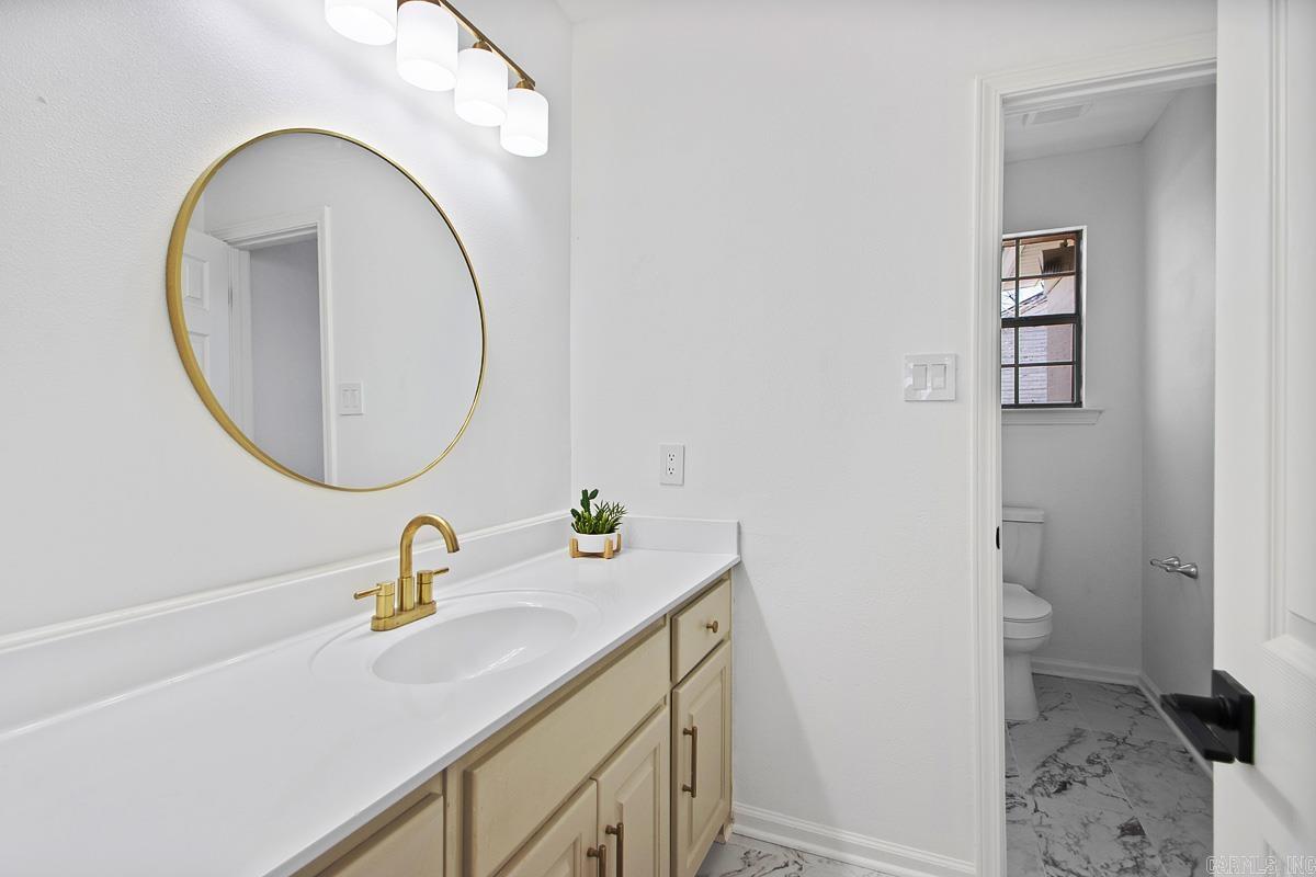 OAK GLEN - Residential