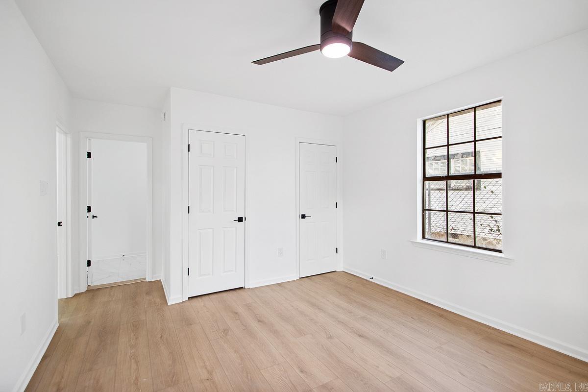 OAK GLEN - Residential