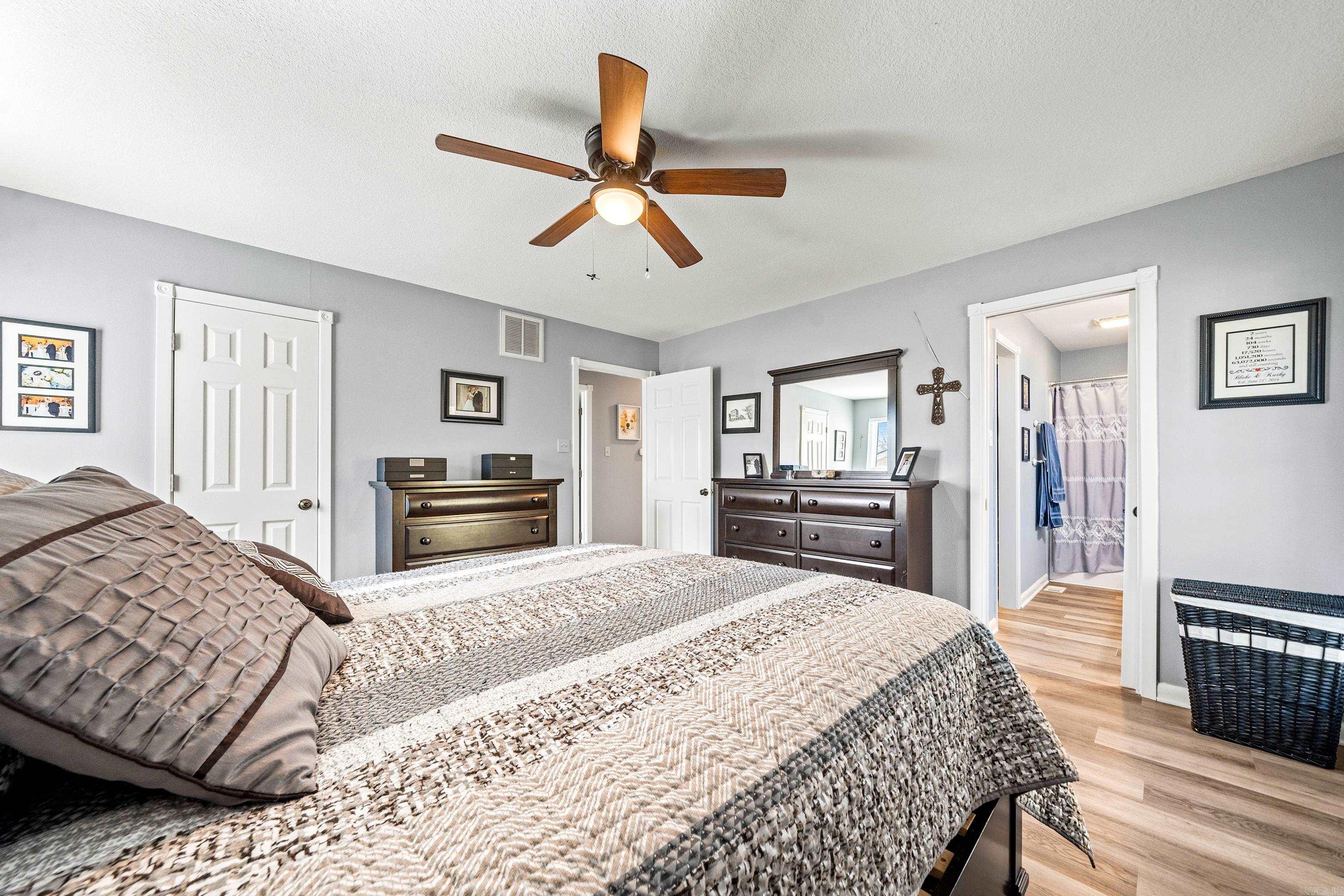 BEVERLY HILLS - Residential