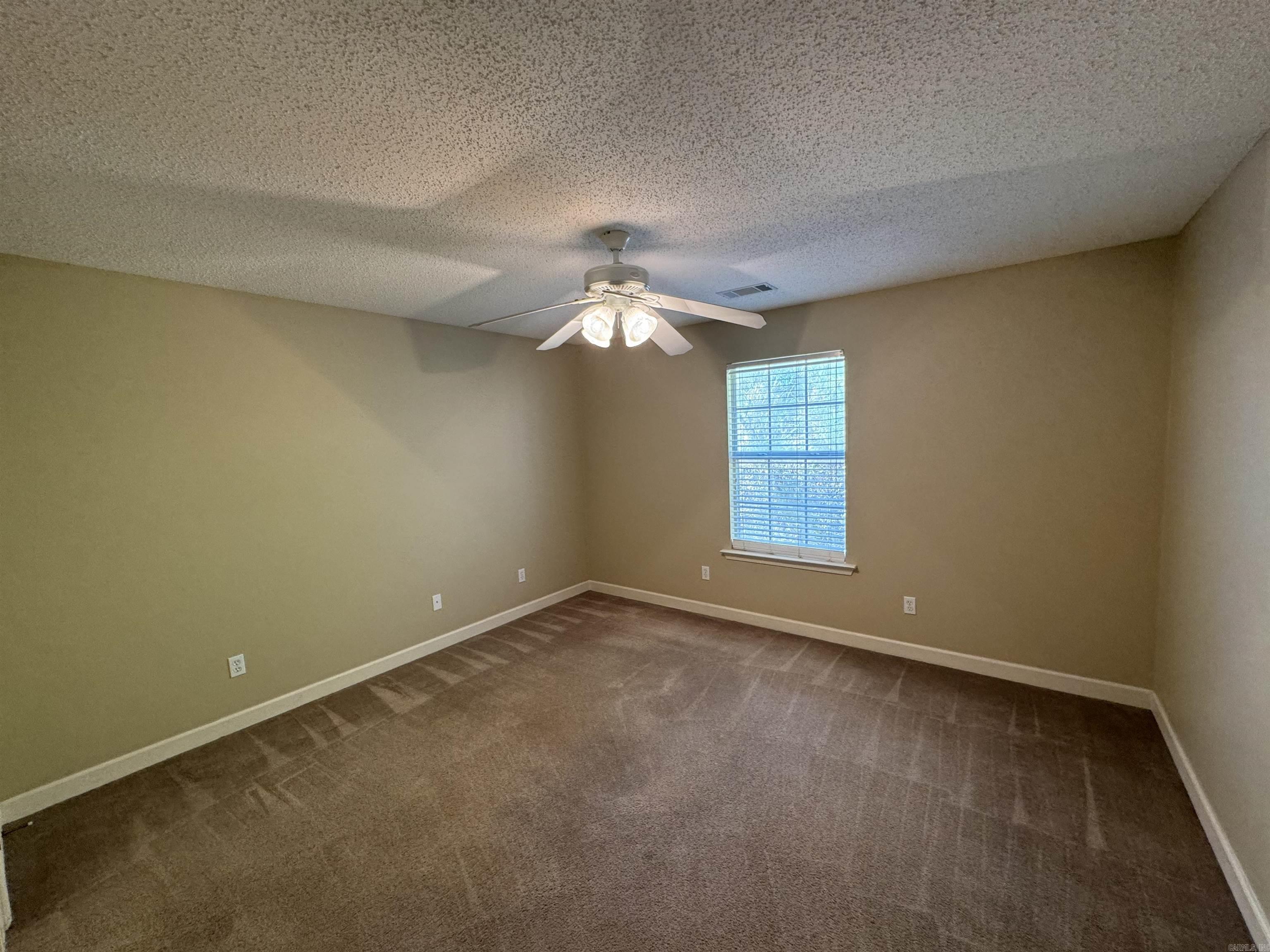 Pinnacle Valley - Residential Lease