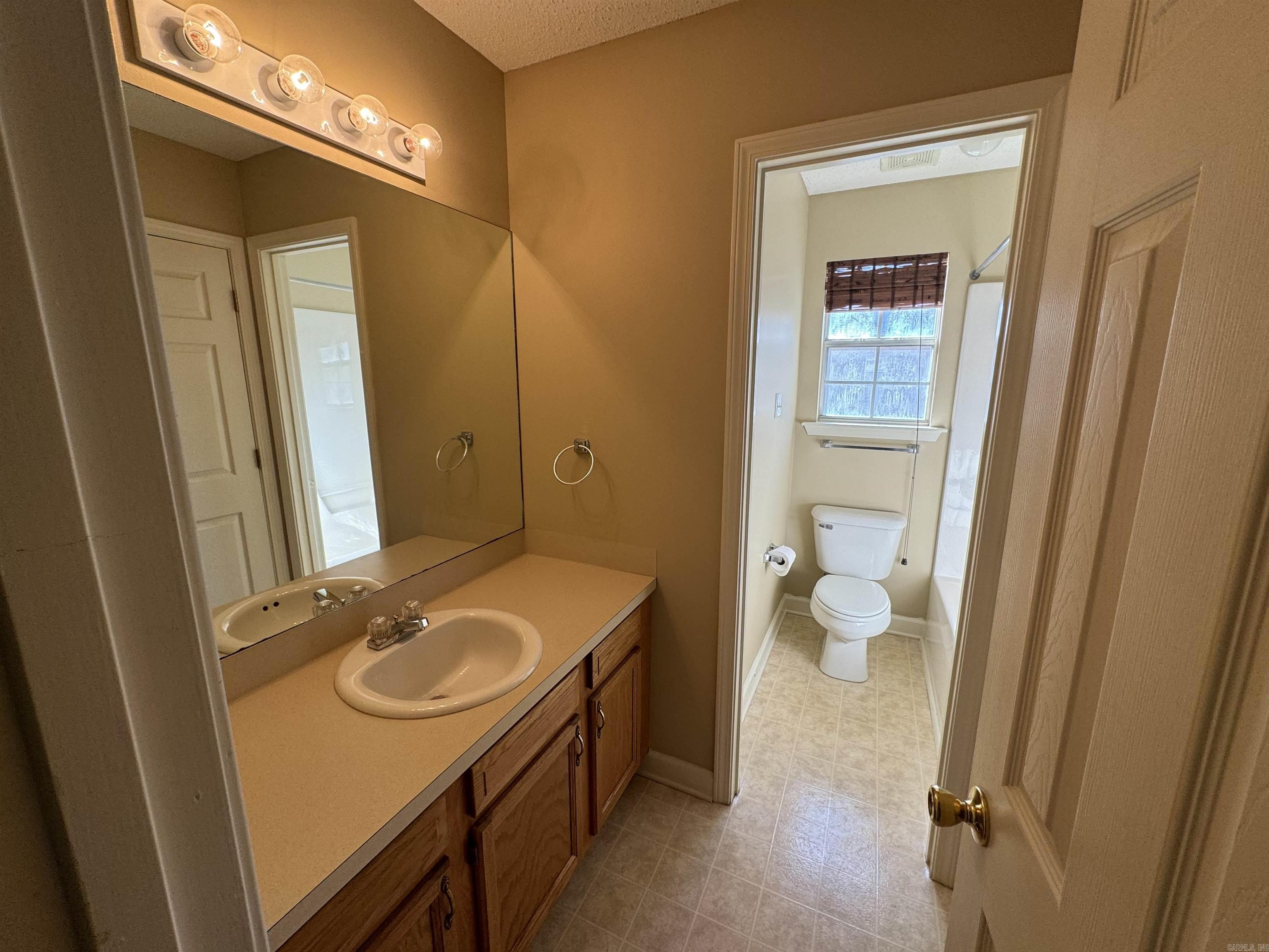 Pinnacle Valley - Residential Lease