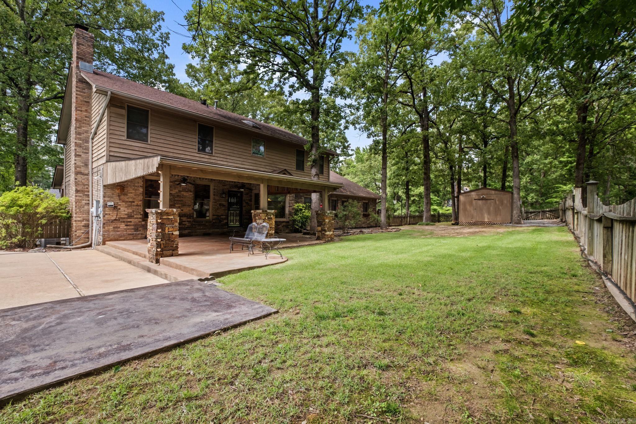 MAUMELLE CLUB MANOR TO CRYSTAL - Residential