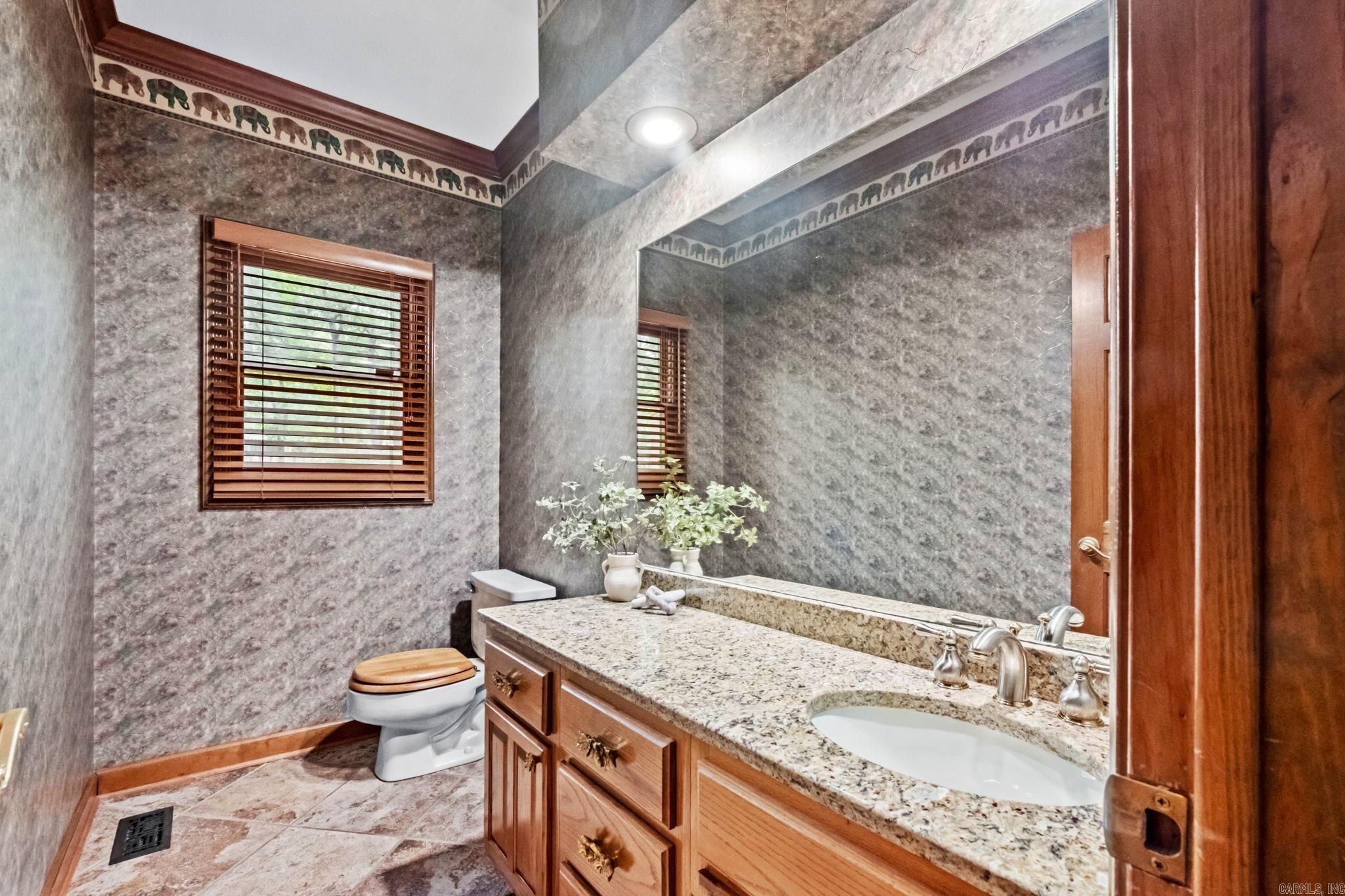 MAUMELLE CLUB MANOR TO CRYSTAL - Residential