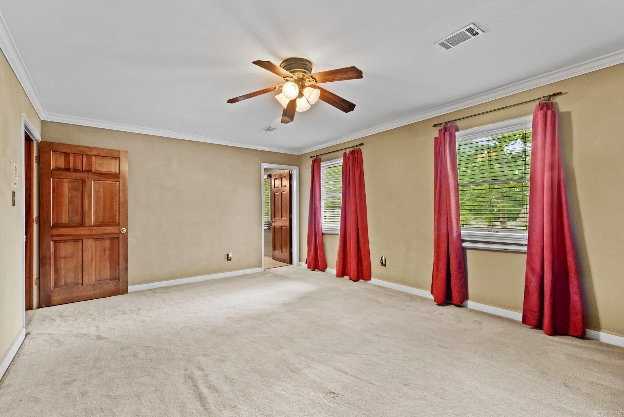 MAUMELLE CLUB MANOR TO CRYSTAL - Residential