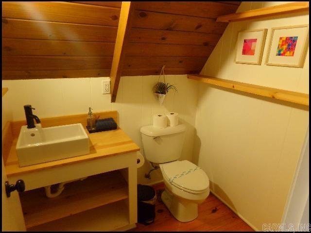 Lake View - Residential Lease