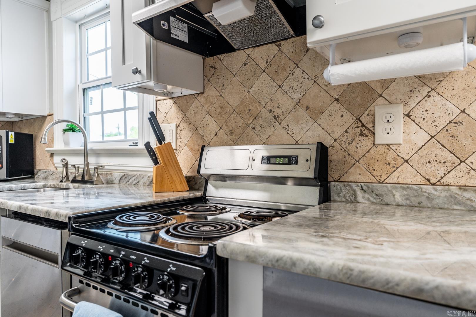 CITY OF LR L15 - Residential