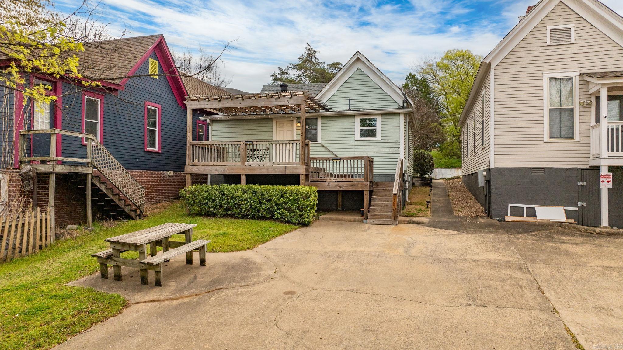 CITY OF LR L15 - Residential