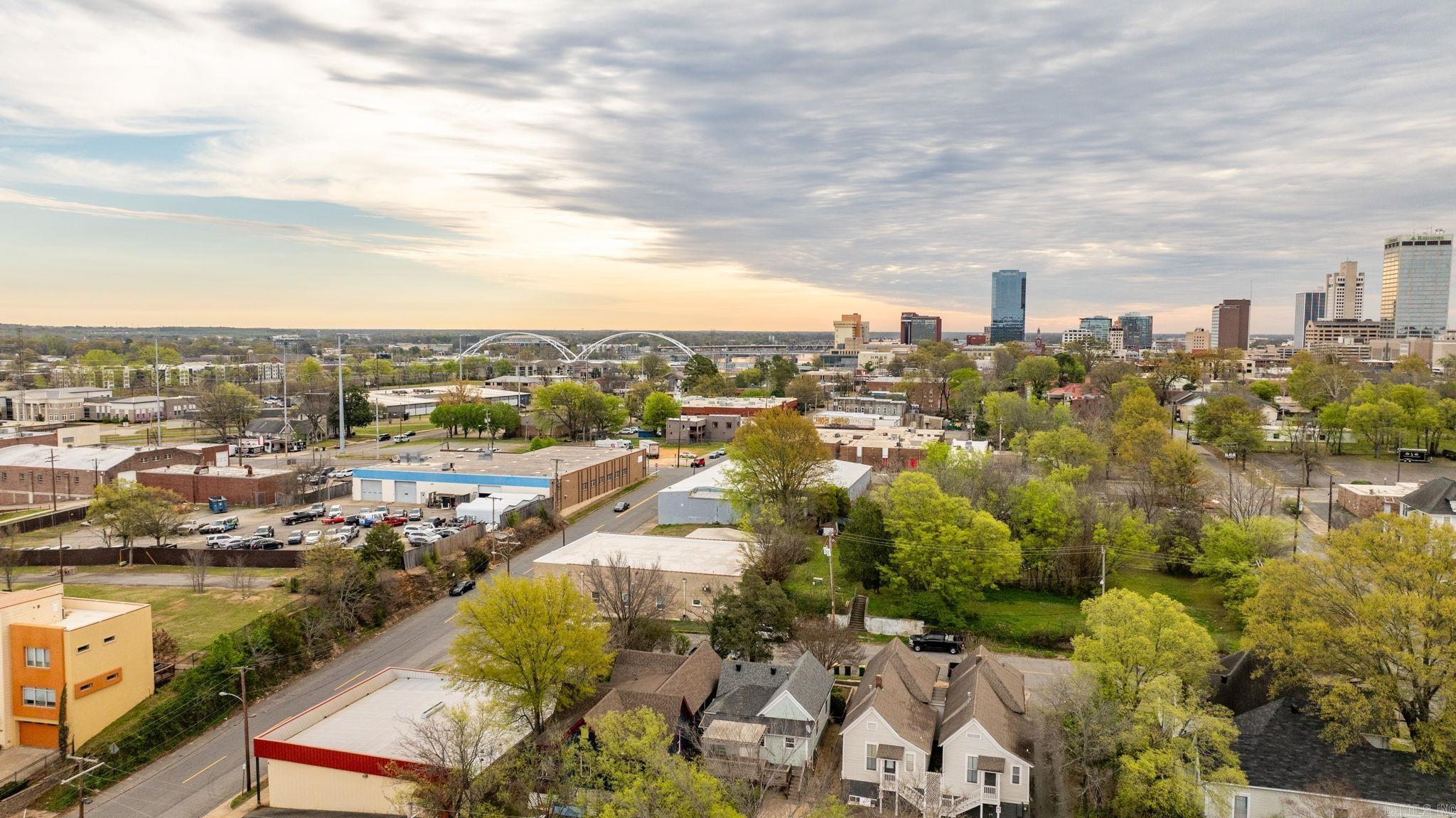 CITY OF LR L15 - Residential