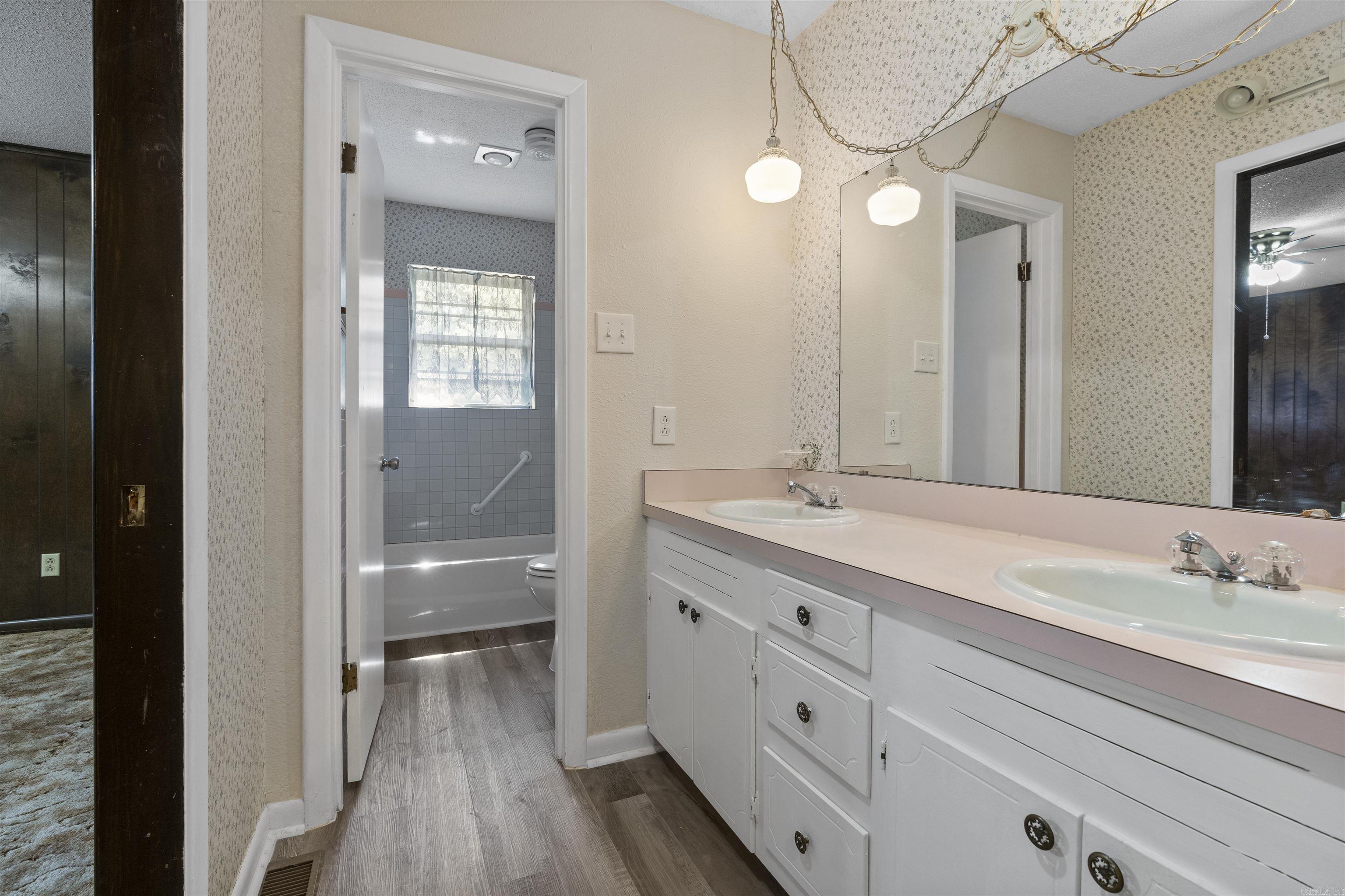 Teakwood - Residential