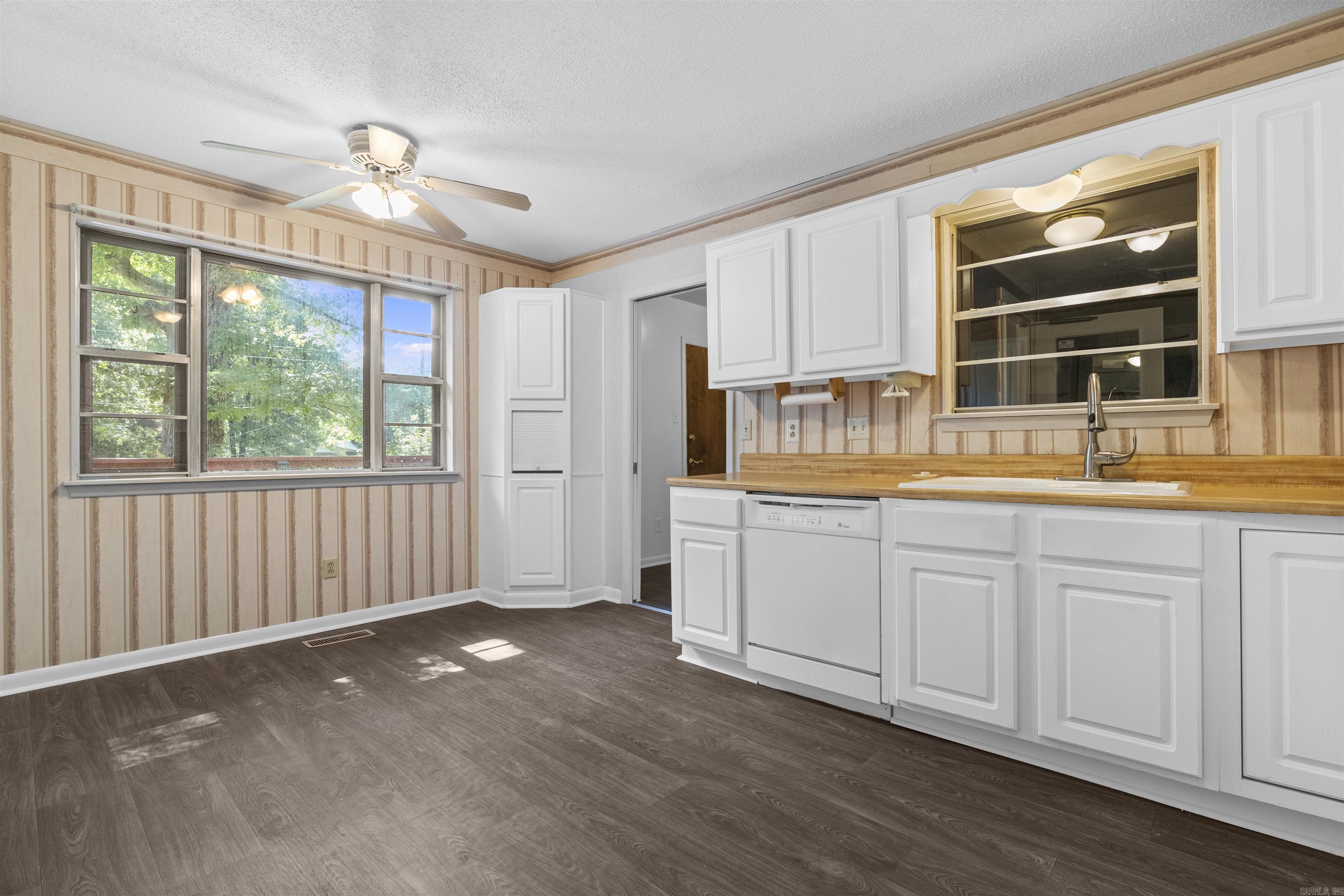 Teakwood - Residential