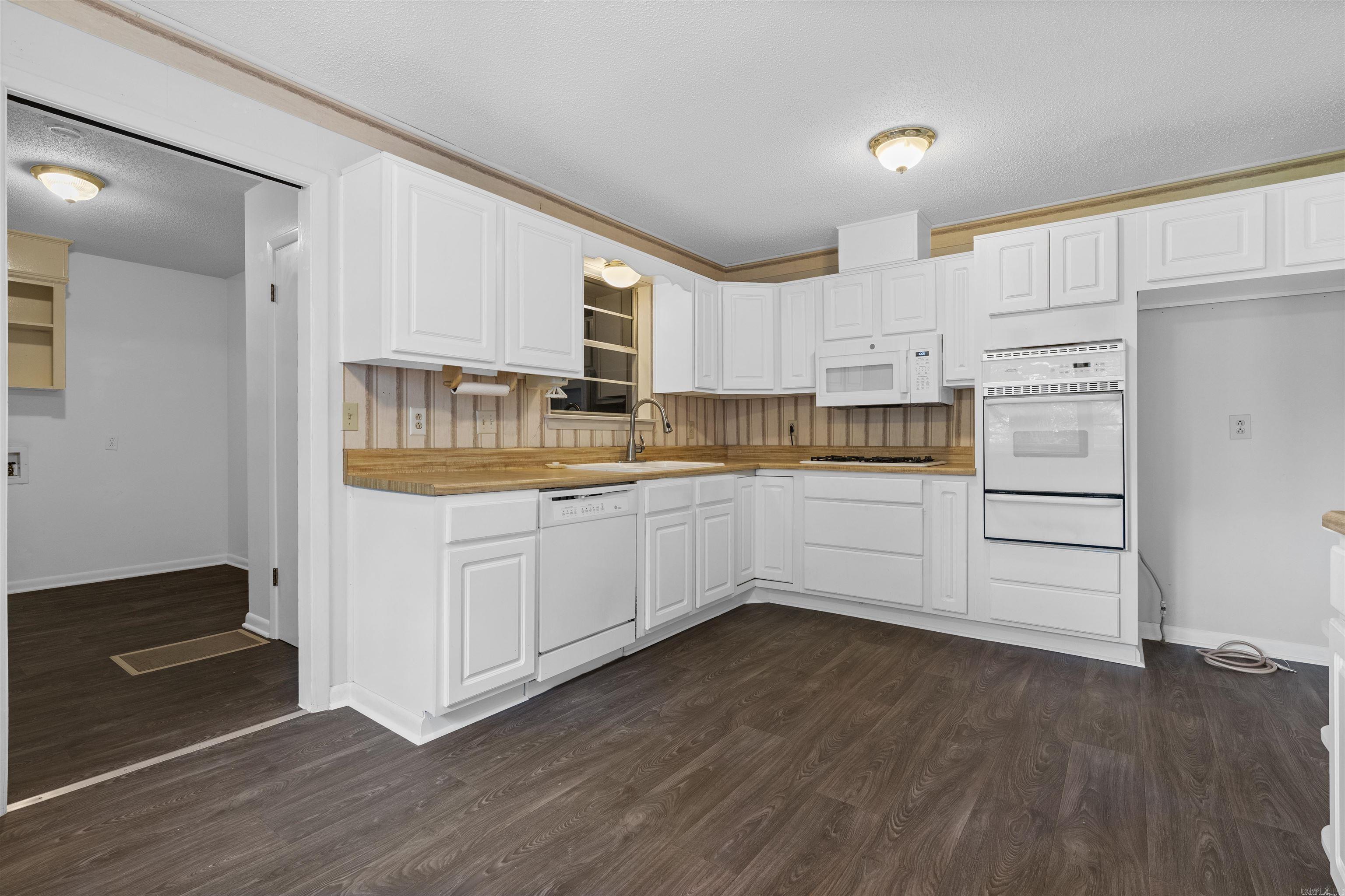 Teakwood - Residential