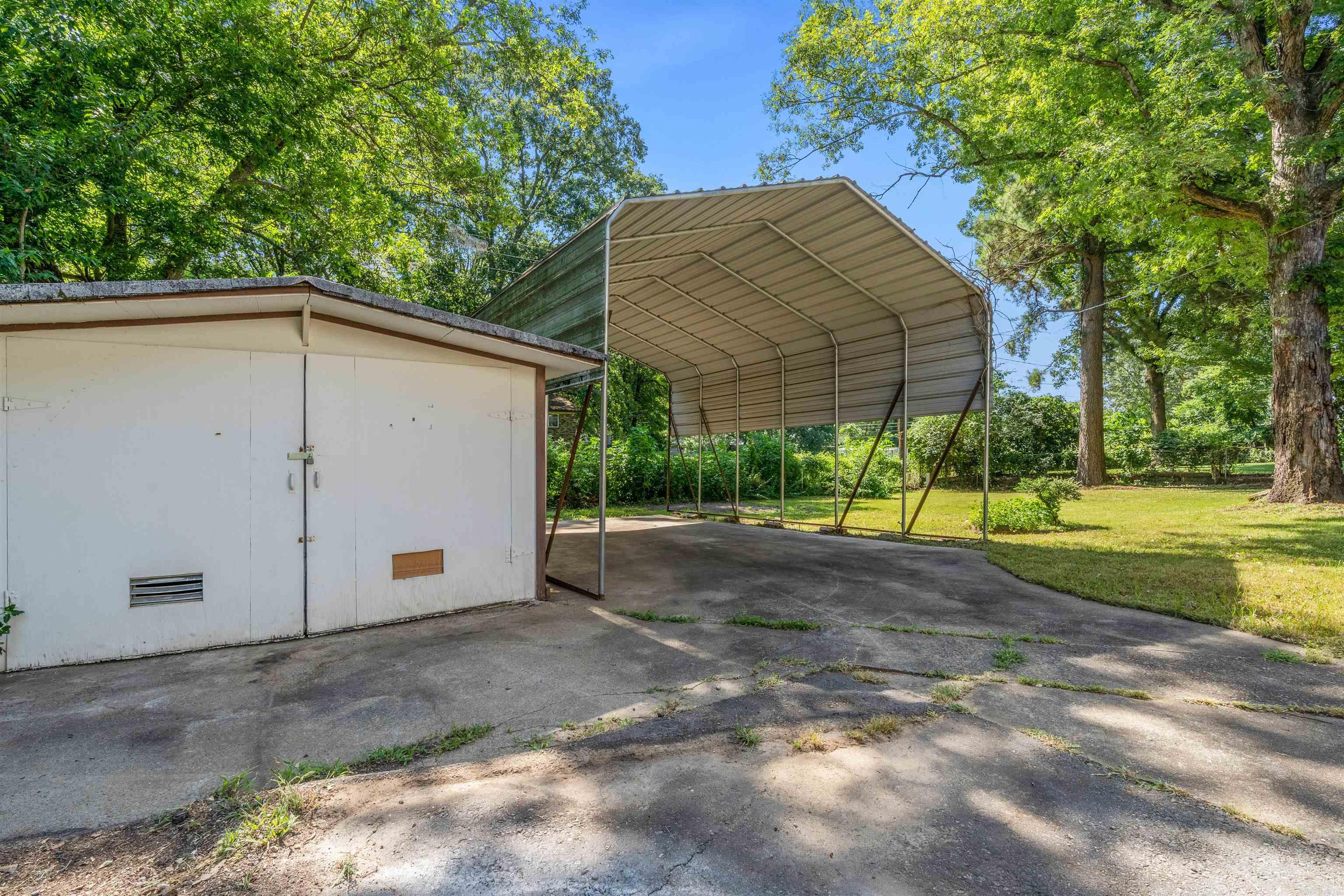 Teakwood - Residential