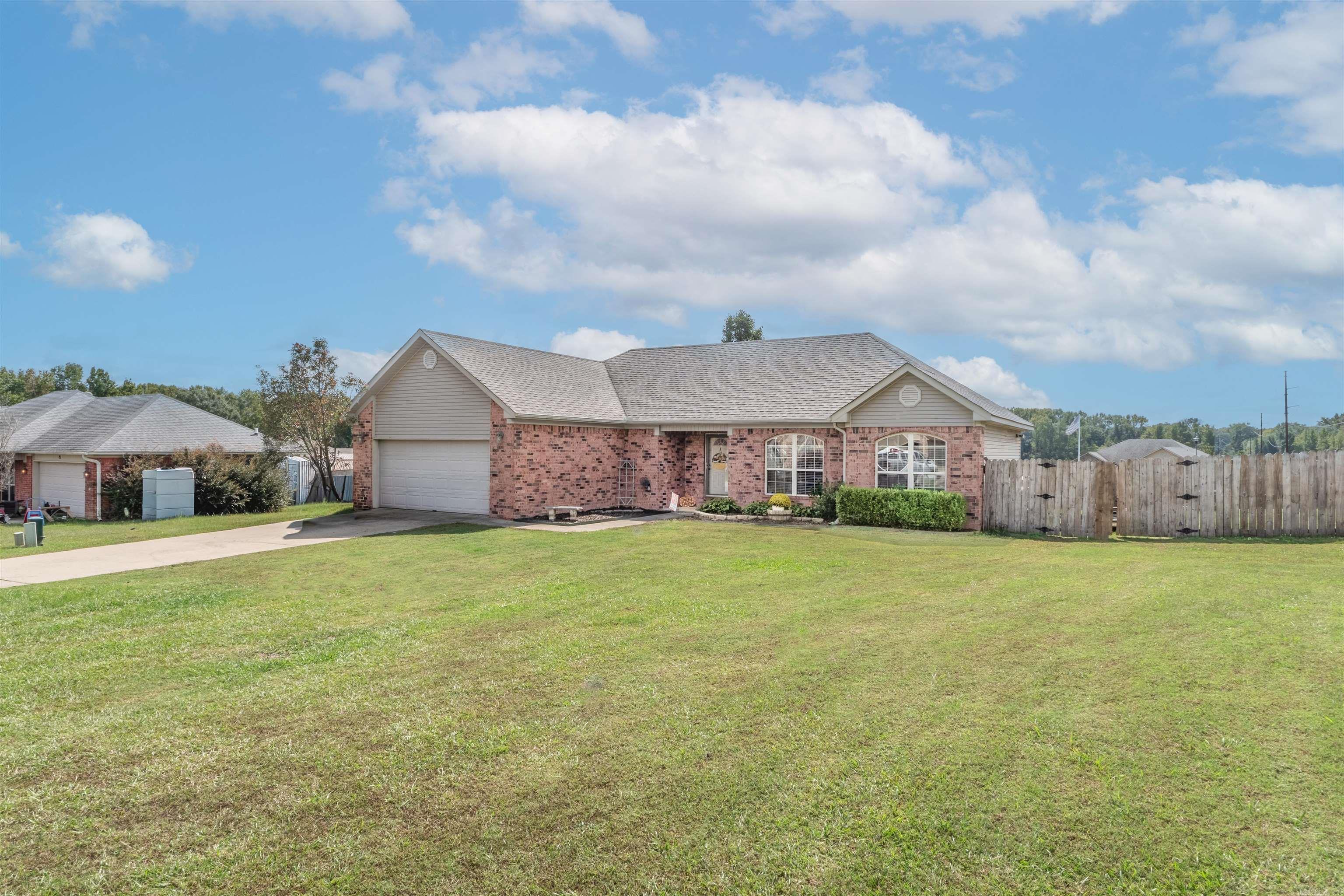 BRYSON ESTATES - Residential