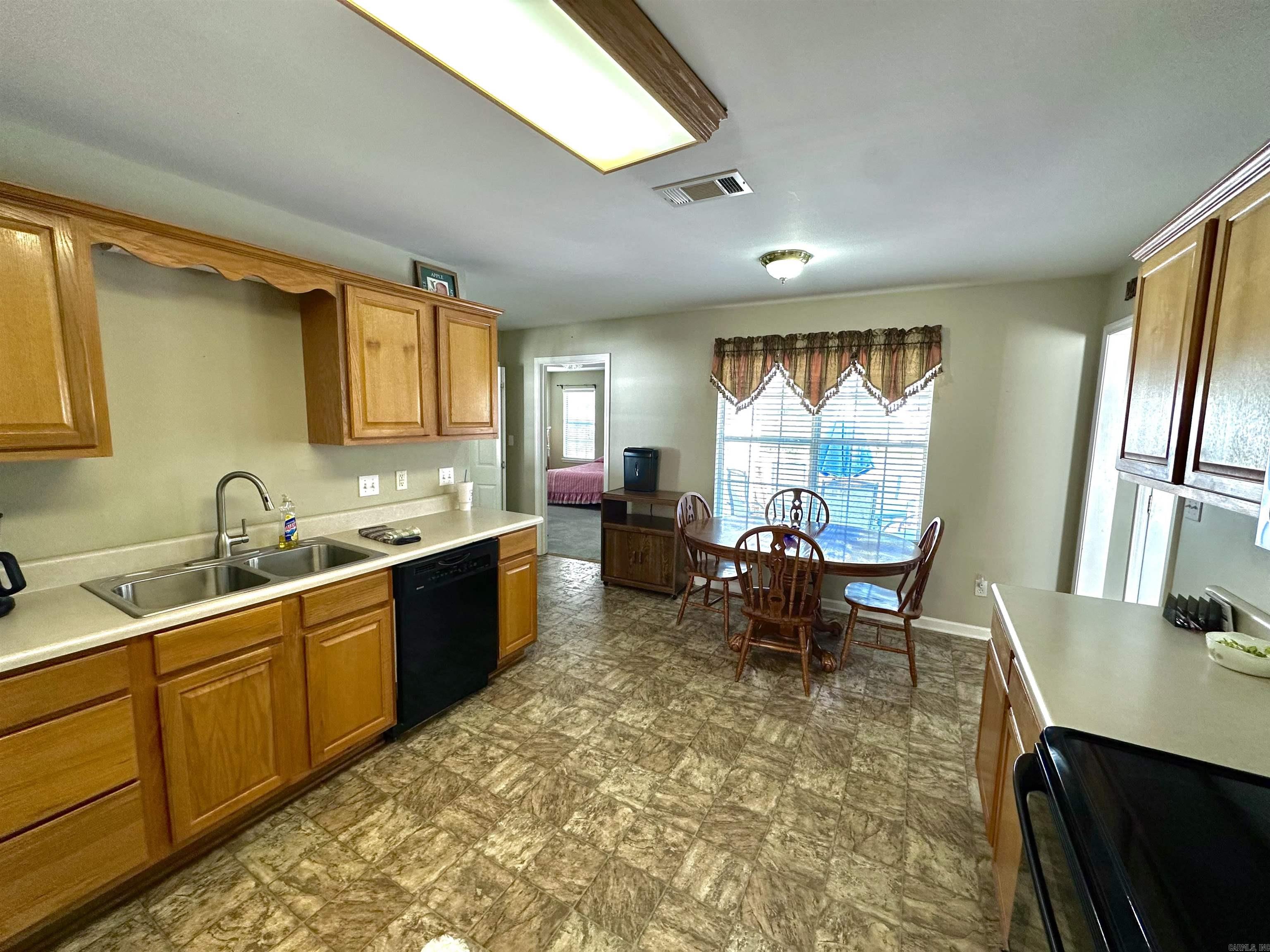 Regal Oaks Phase II - Residential