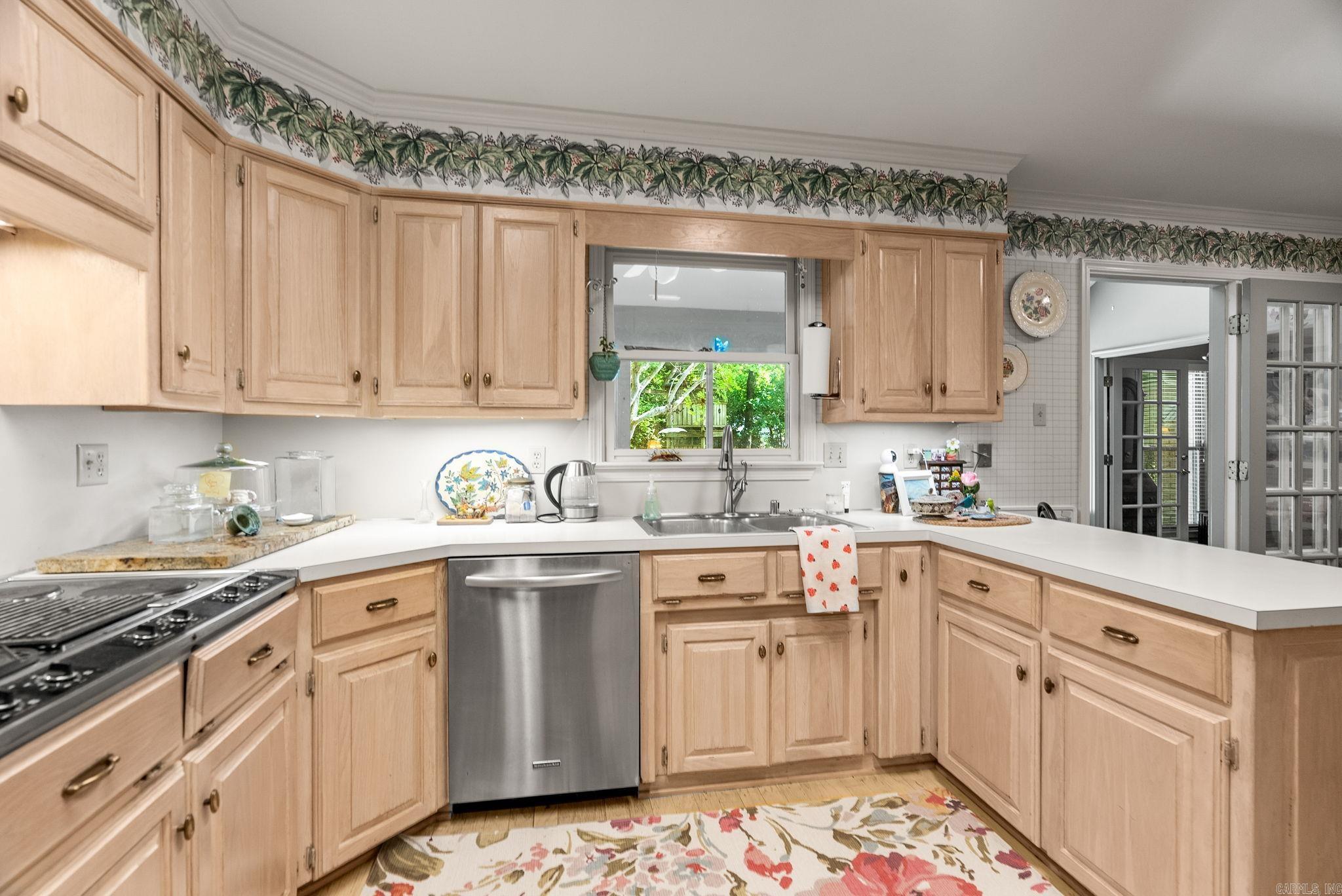 LONGLEA MANOR ADDN - Residential