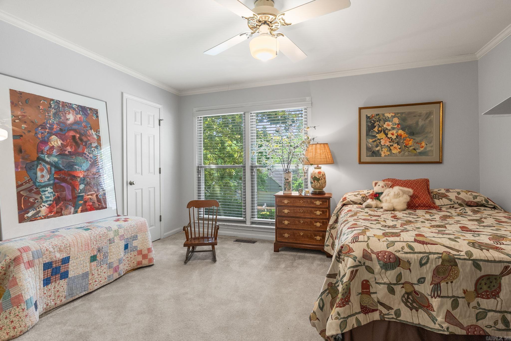 LONGLEA MANOR ADDN - Residential