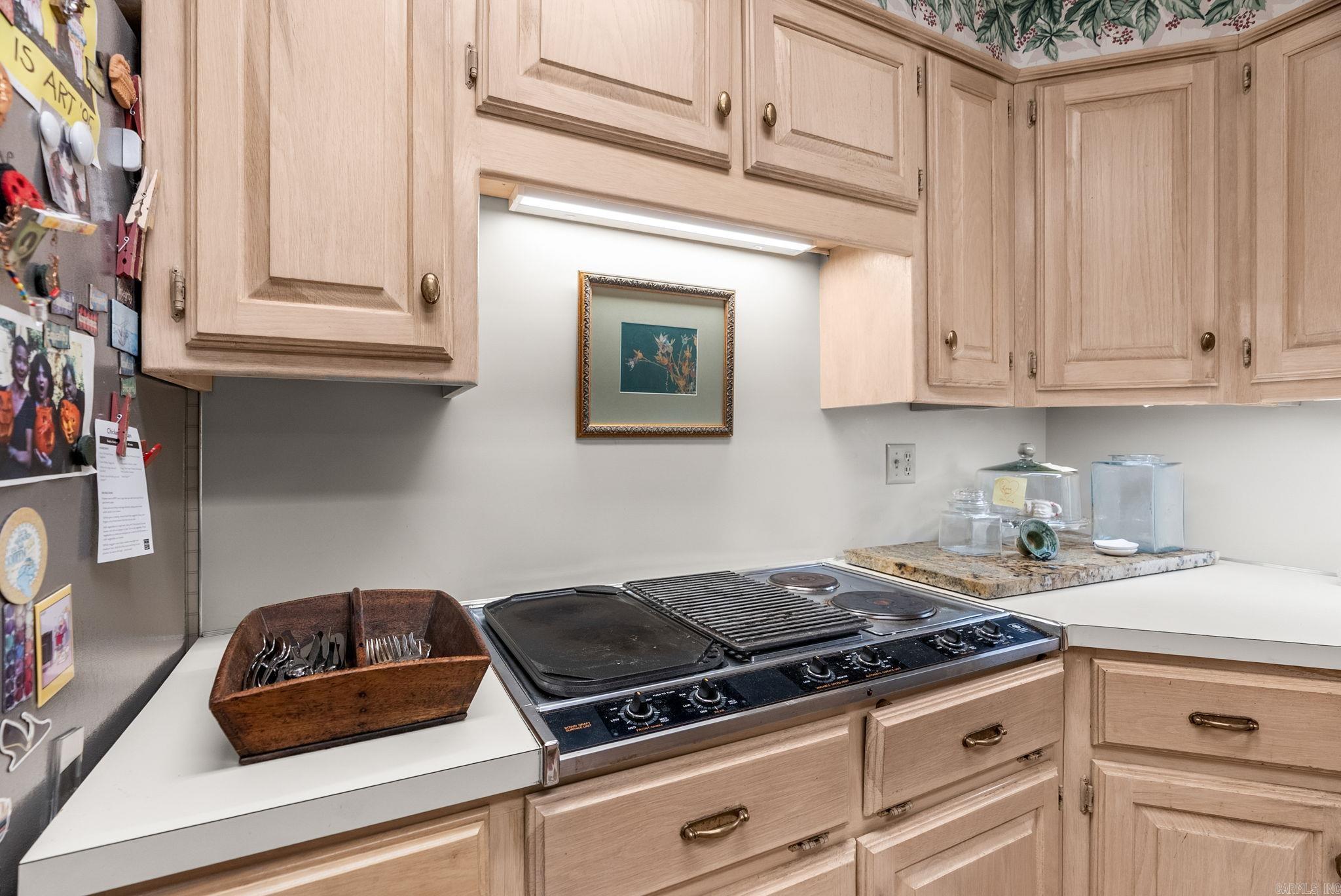 LONGLEA MANOR ADDN - Residential