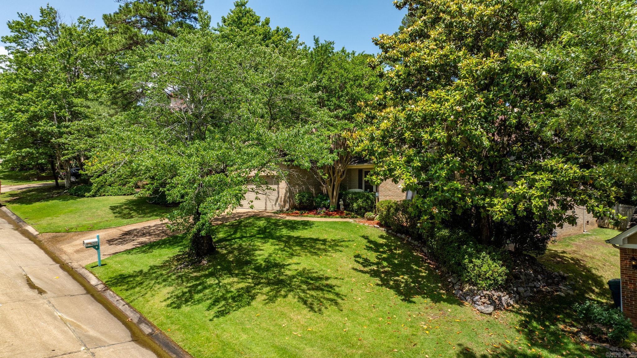 LONGLEA MANOR ADDN - Residential